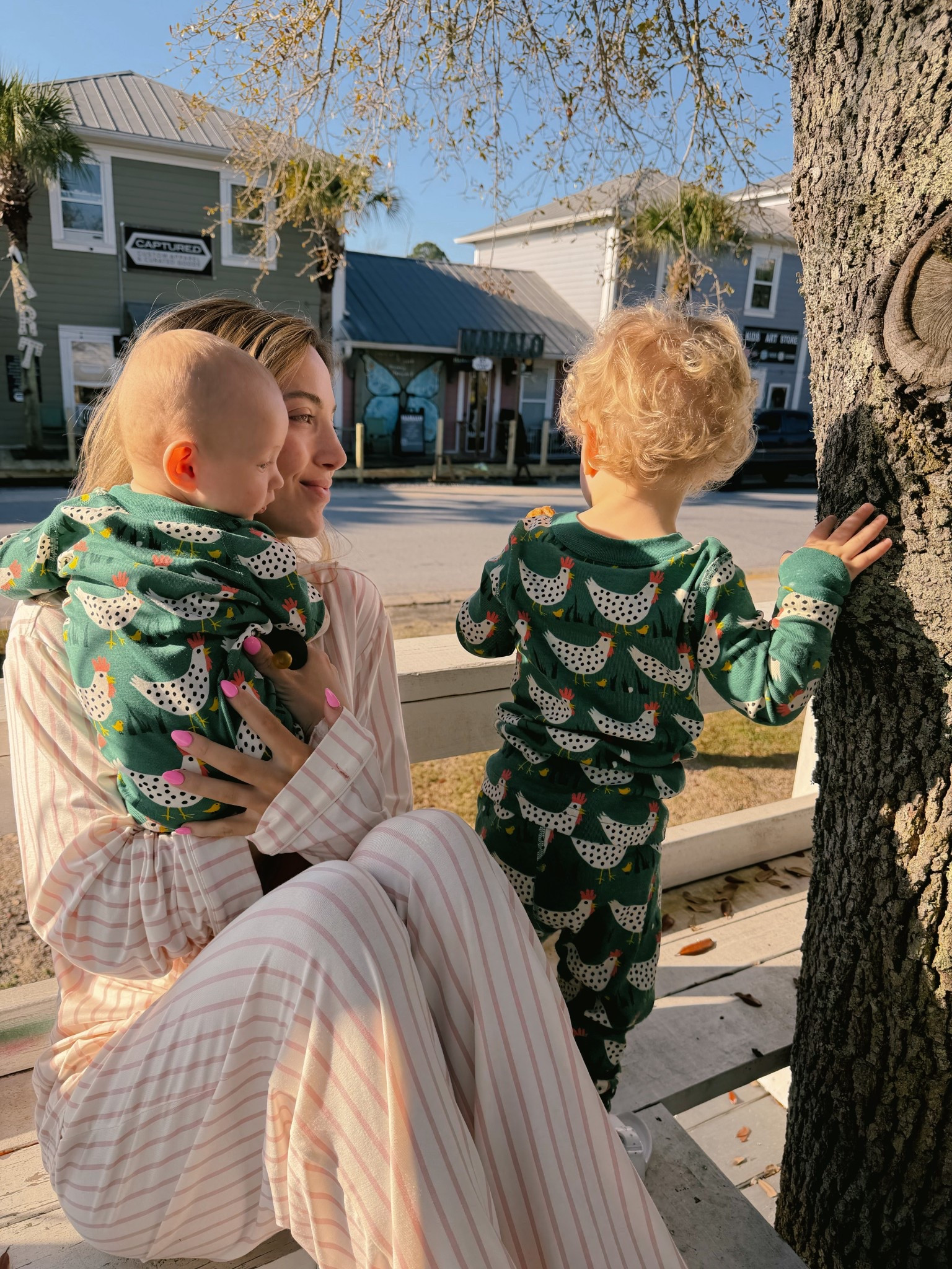 Never skipping morning coffee runs while staying in our favorite @hannaandersson pajamas!! 

#hannapartner #ad
