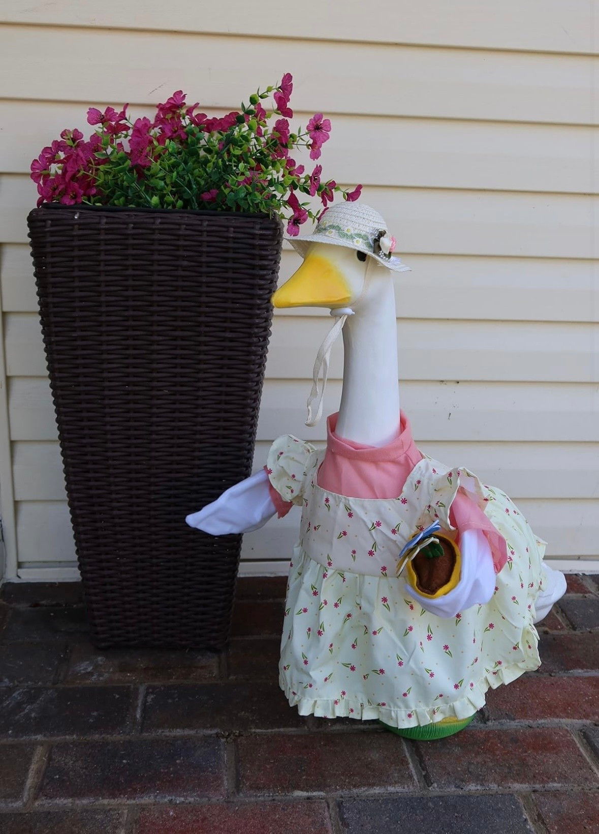 Meet our new garden friend! This adorable porch goose is perfect for adding whimsy to your outdoor space. I got a cute gardening outfit for extra charm! Love it already! 🌿🦢

#LTKHome #LTKSeasonal