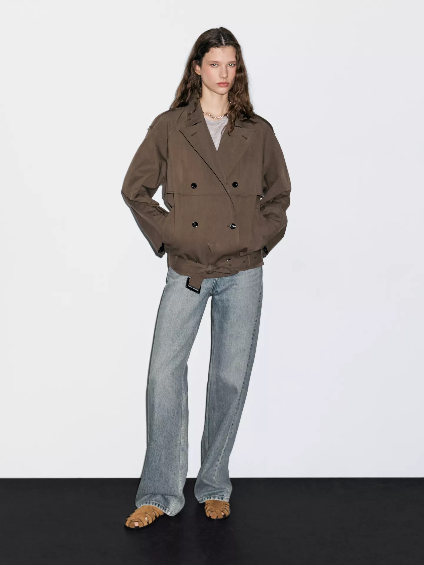 SHORT TRENCH COAT WITH BELT DETAIL | Massimo Dutti US