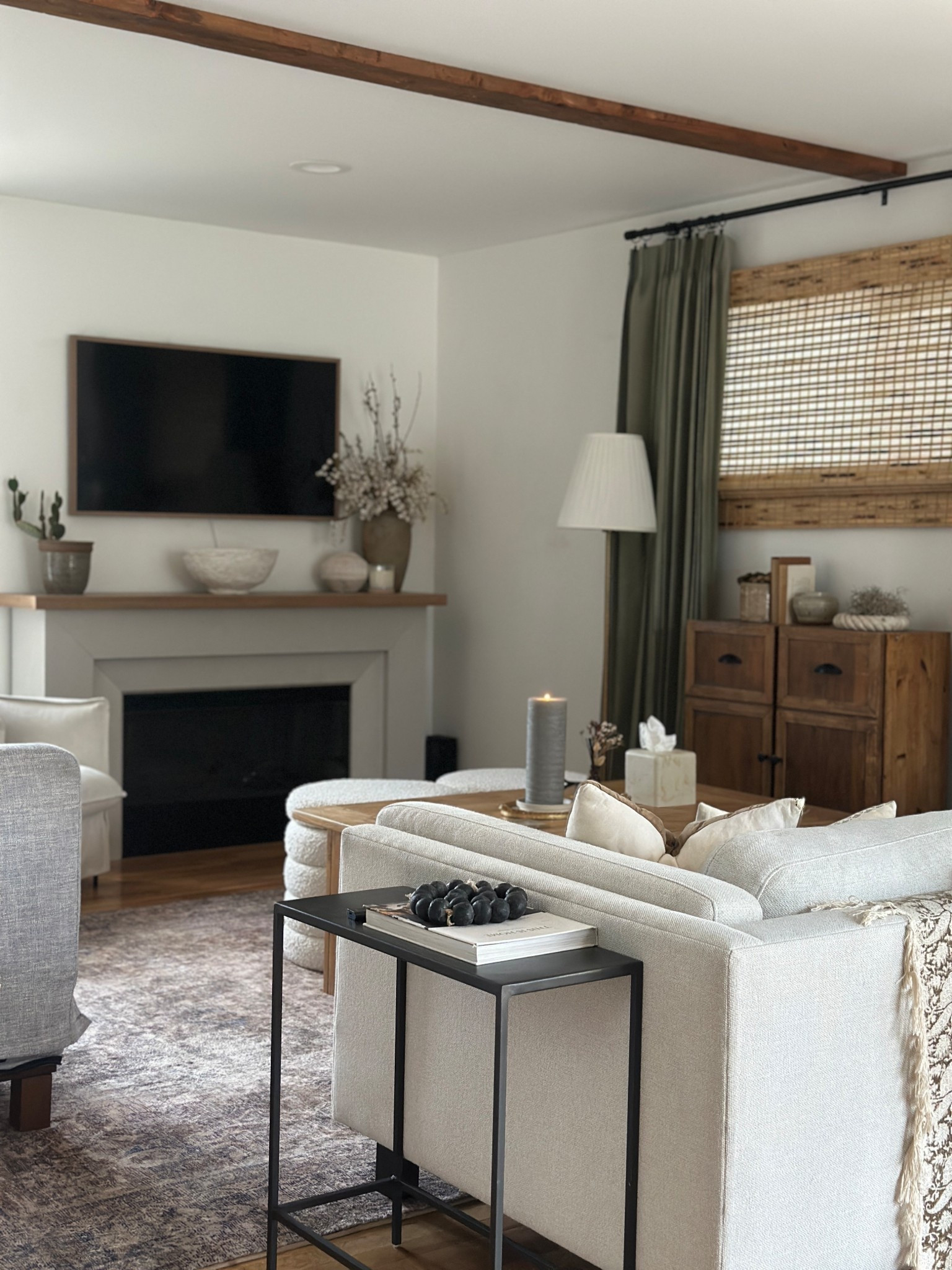 Cozy living room vibes 

#LTKSaleAlert #LTKHome #LTKdayinmylife