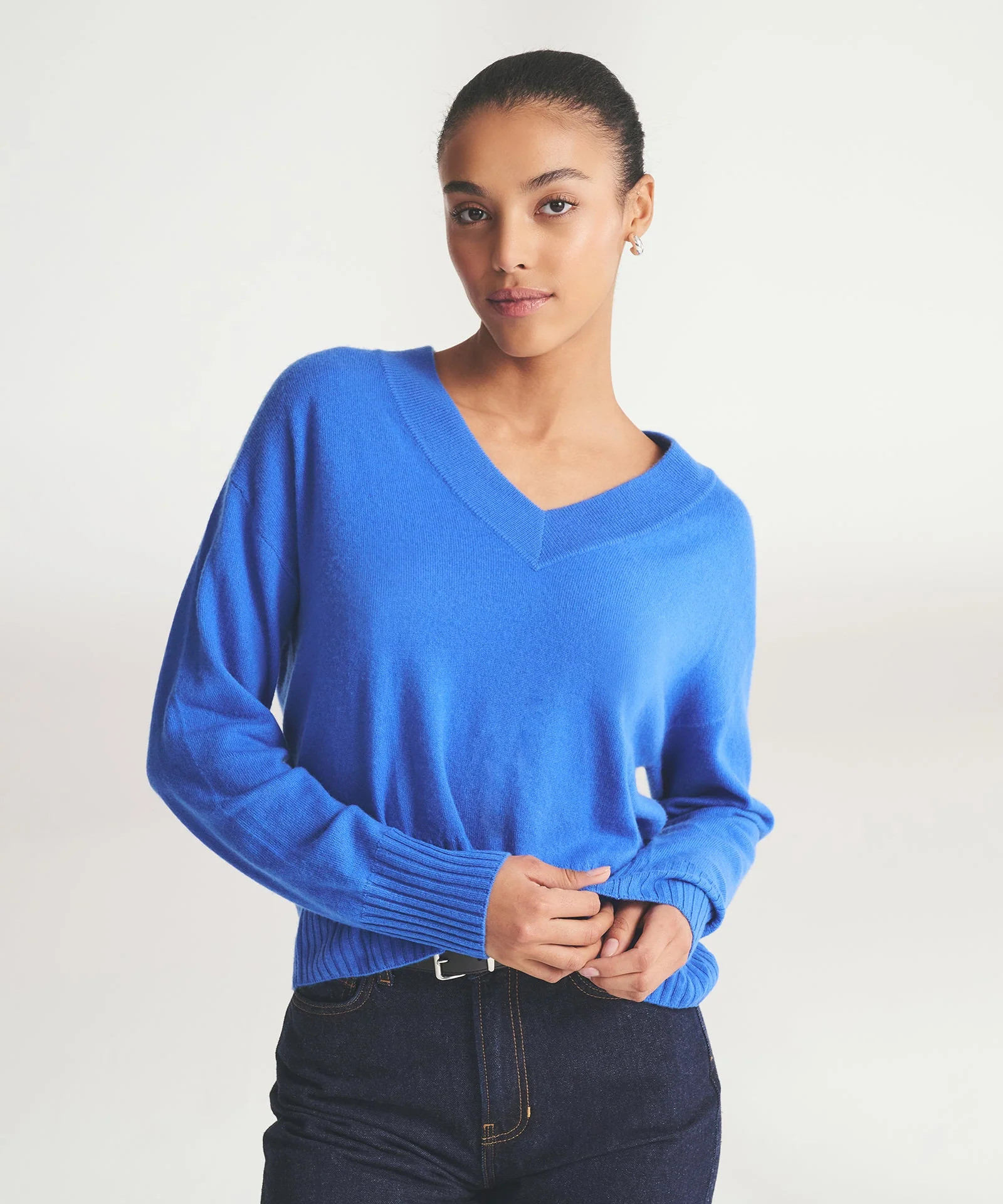 Signature Cashmere Classic V-Neck Sweater | NAADAM