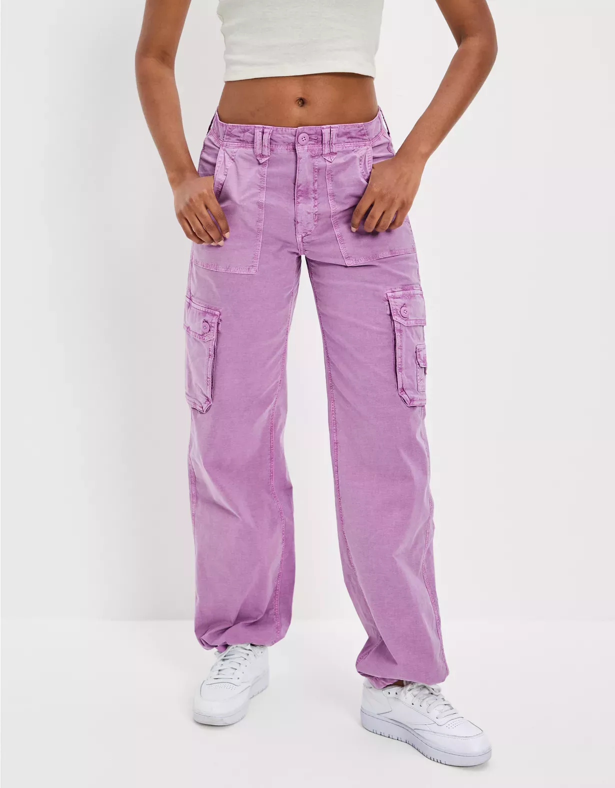 AE Snappy Stretch High-Waisted Baggy Cargo Jogger