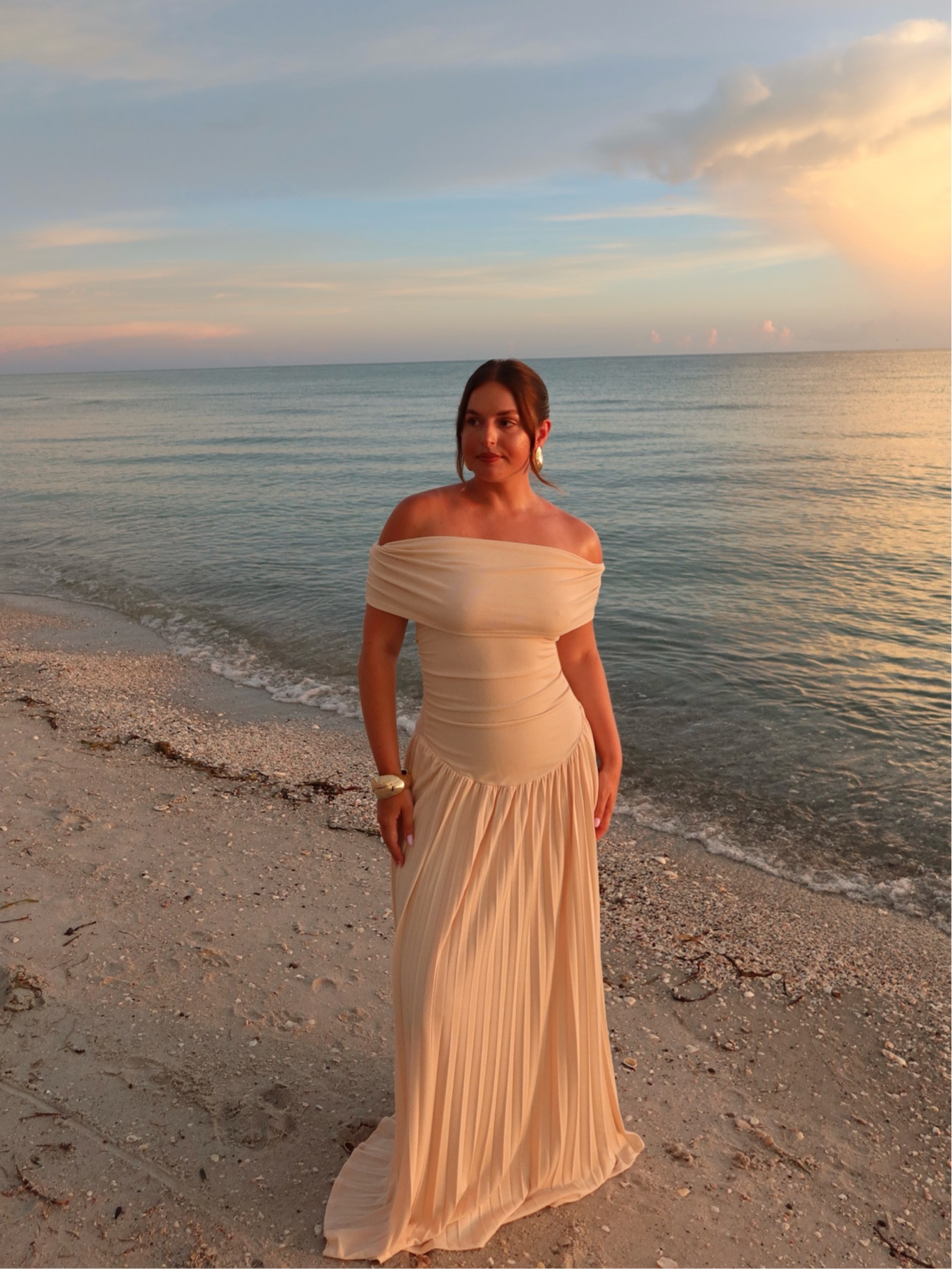 the perfect summer maxi dress 

#LTKWedding #LTKStyleTip #LTKTravel