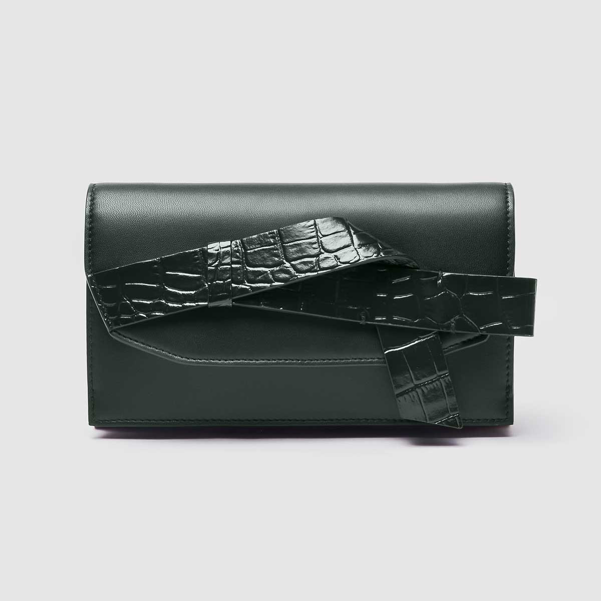 Handbag Revival: Continental Clutch | Senreve
