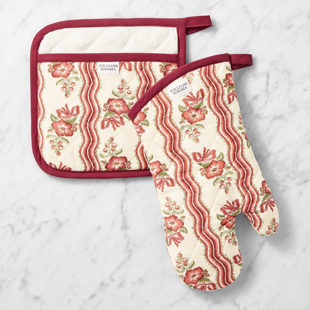 Hill House x Williams Sonoma Holiday Oven Mitt & Potholder Set | Williams-Sonoma