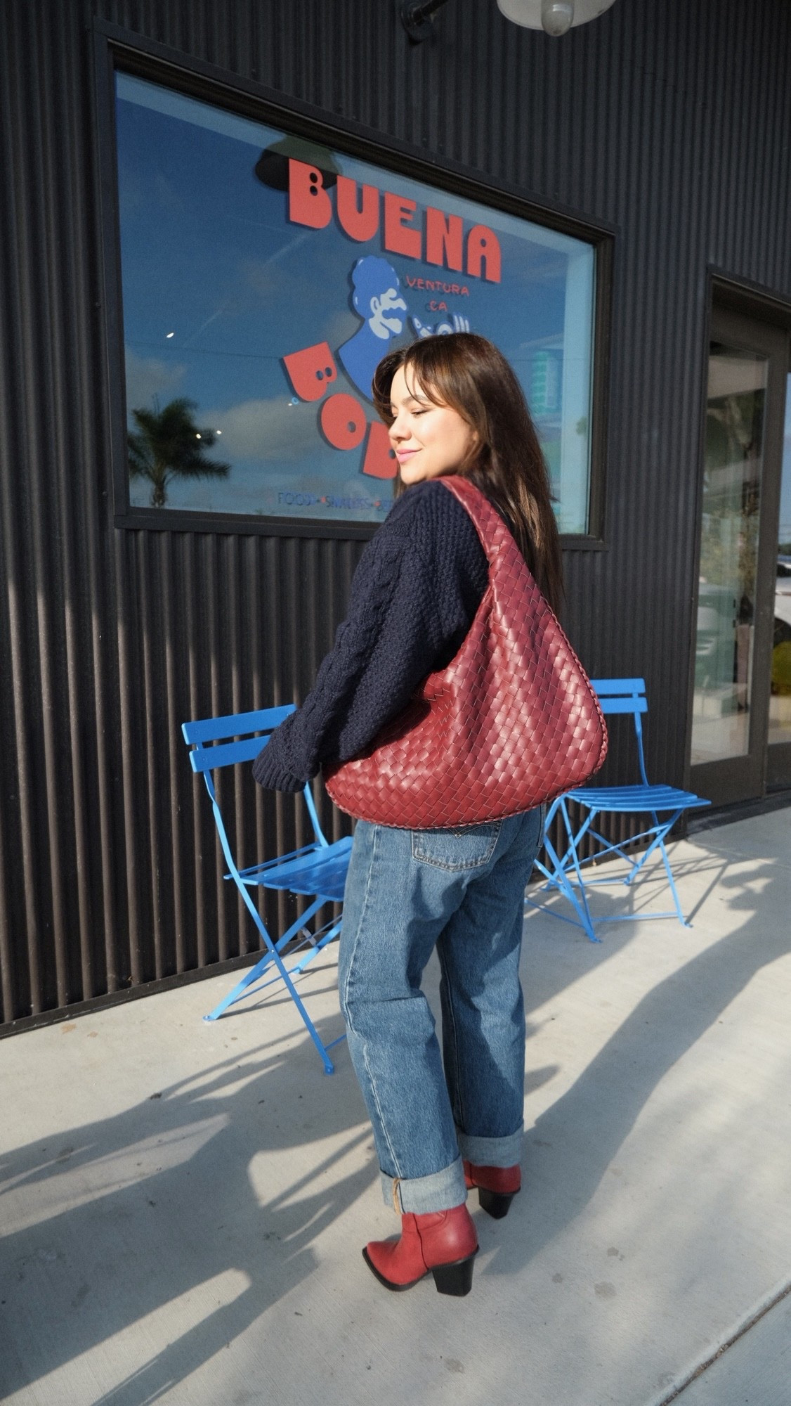 almost there❤️🎄
wear: @vici x @shop.ltk 
where: @buena_bodega 

#LTKHoliday #LTKootd #LTKPetite