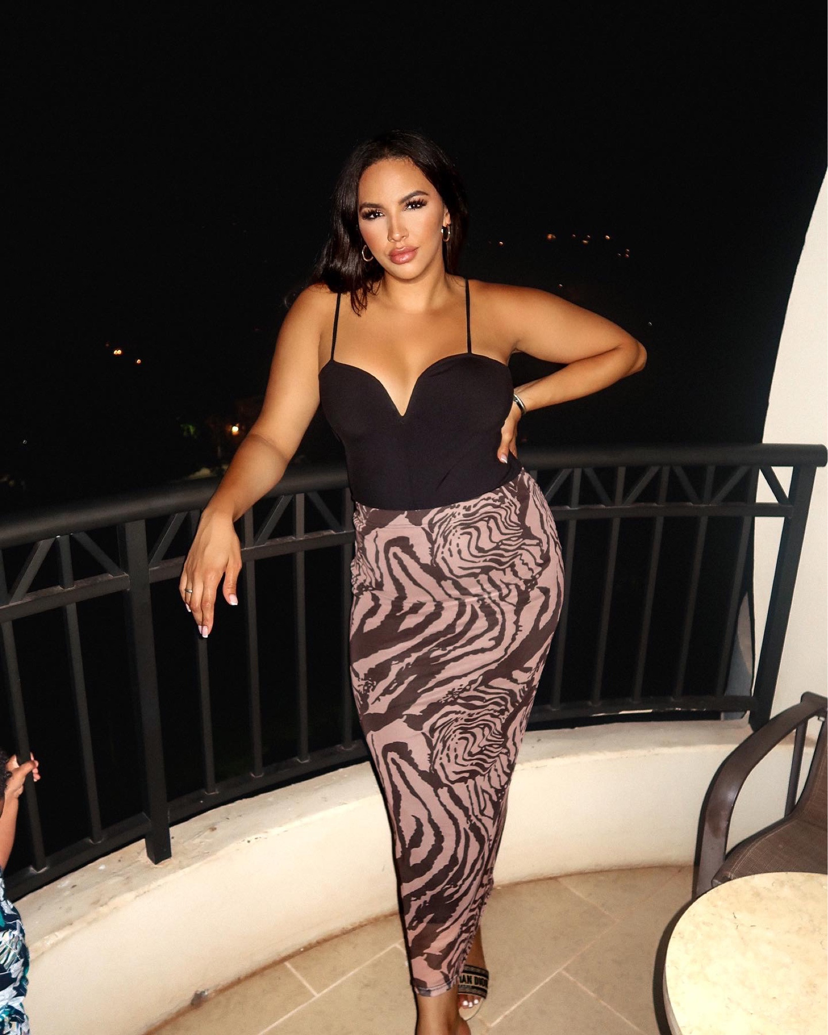 Vacation Night Outfit or Date Night Outfit 

Shein Clothes 
SHEIN Outfits 
Girls Night Out Outfit 
Black Bodysuit 
Fitted Skirt 
Fun Outfits 
Fall Outfits 
Wedding Guest Outfit 
Party Outfit 
Gold Jewelry
Best Self Tanner 
Christmas Party Outfit 
Body Con Skirt 


#LTKcurves #LTKbeauty #LTKHoliday