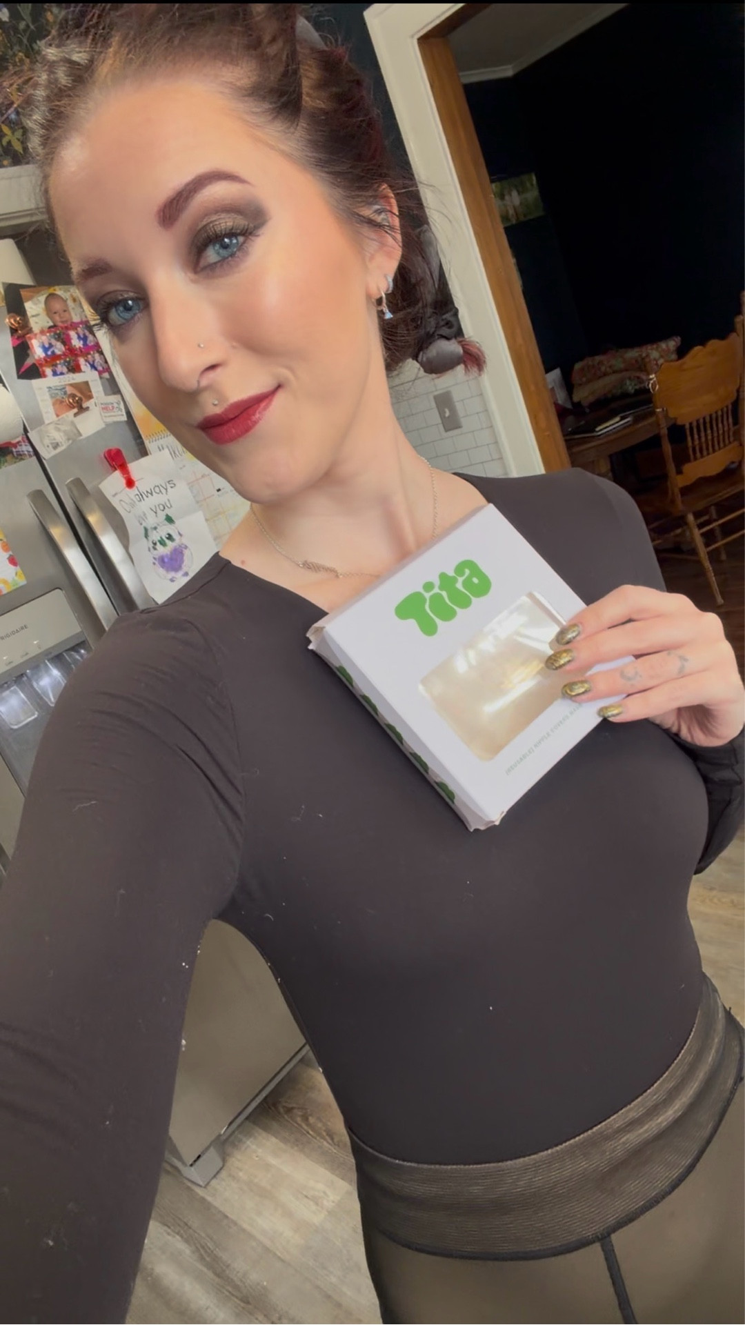 Anyone else HATE wearing a bra, always cold, but don’t want to cut glass all the time??? SAMEEEE 🤪

#LTKgrwm #LTKBeauty #LTKPetite