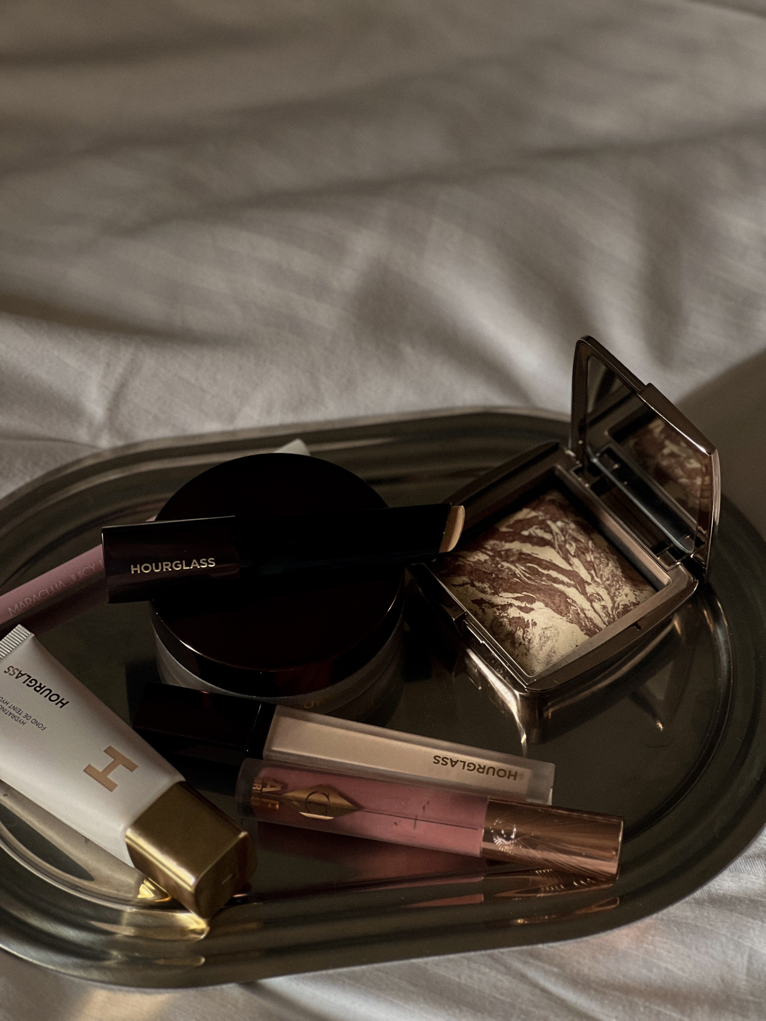 Hourglass cosmetics gluten free, charlotte Tilbury airbrush lipsticks gluten free, Tarte cosmetics gluten free, gluten free makeup, celiac disease friendly makeup, gluten free beauty, Sephora gluten free 

#LTKunder100 #LTKbeauty #LTKunder50