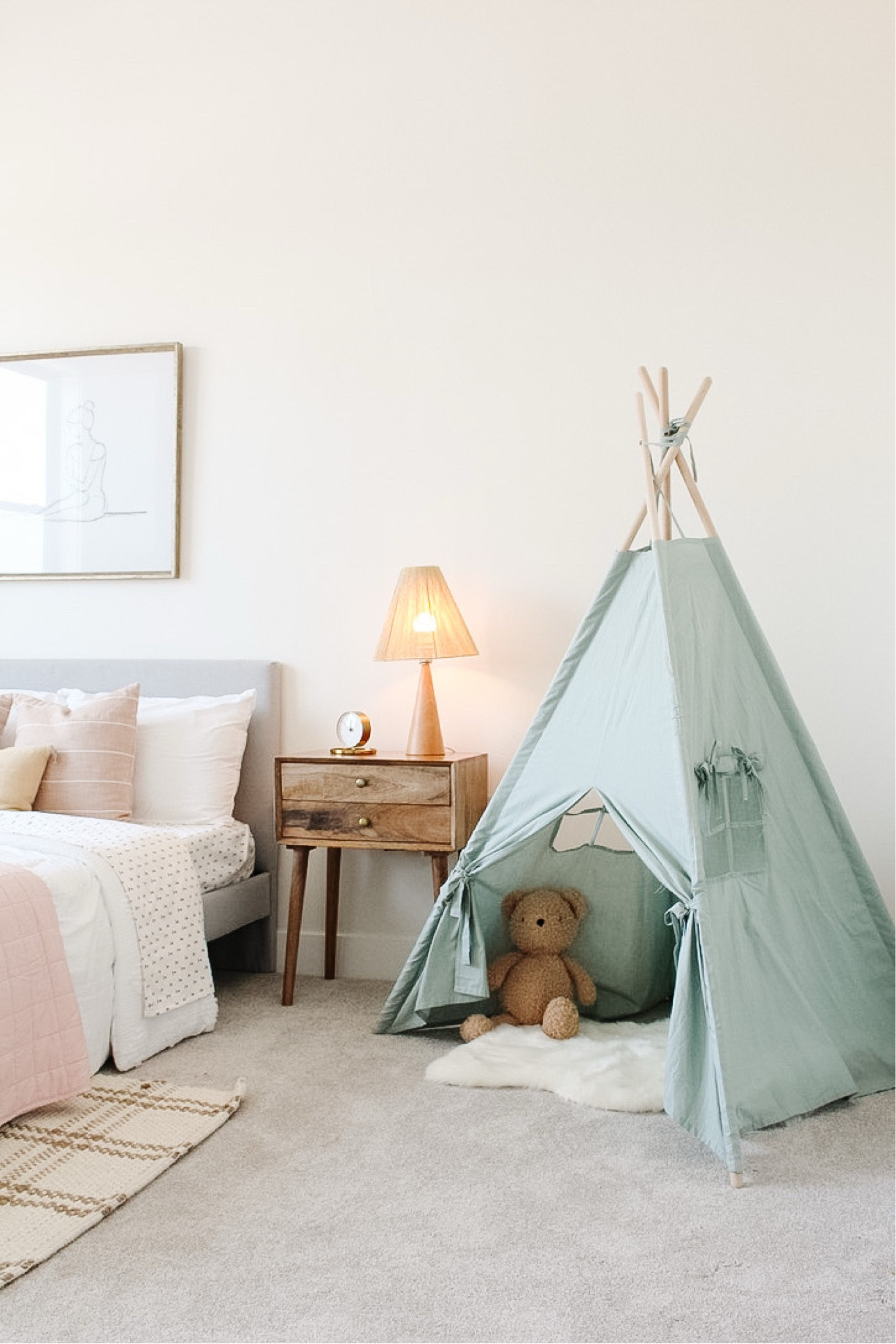 Natural Pastel Children’s Bedroom 🌸✨

#LTKHome #LTKFindsUnder50 #LTKFindsUnder100