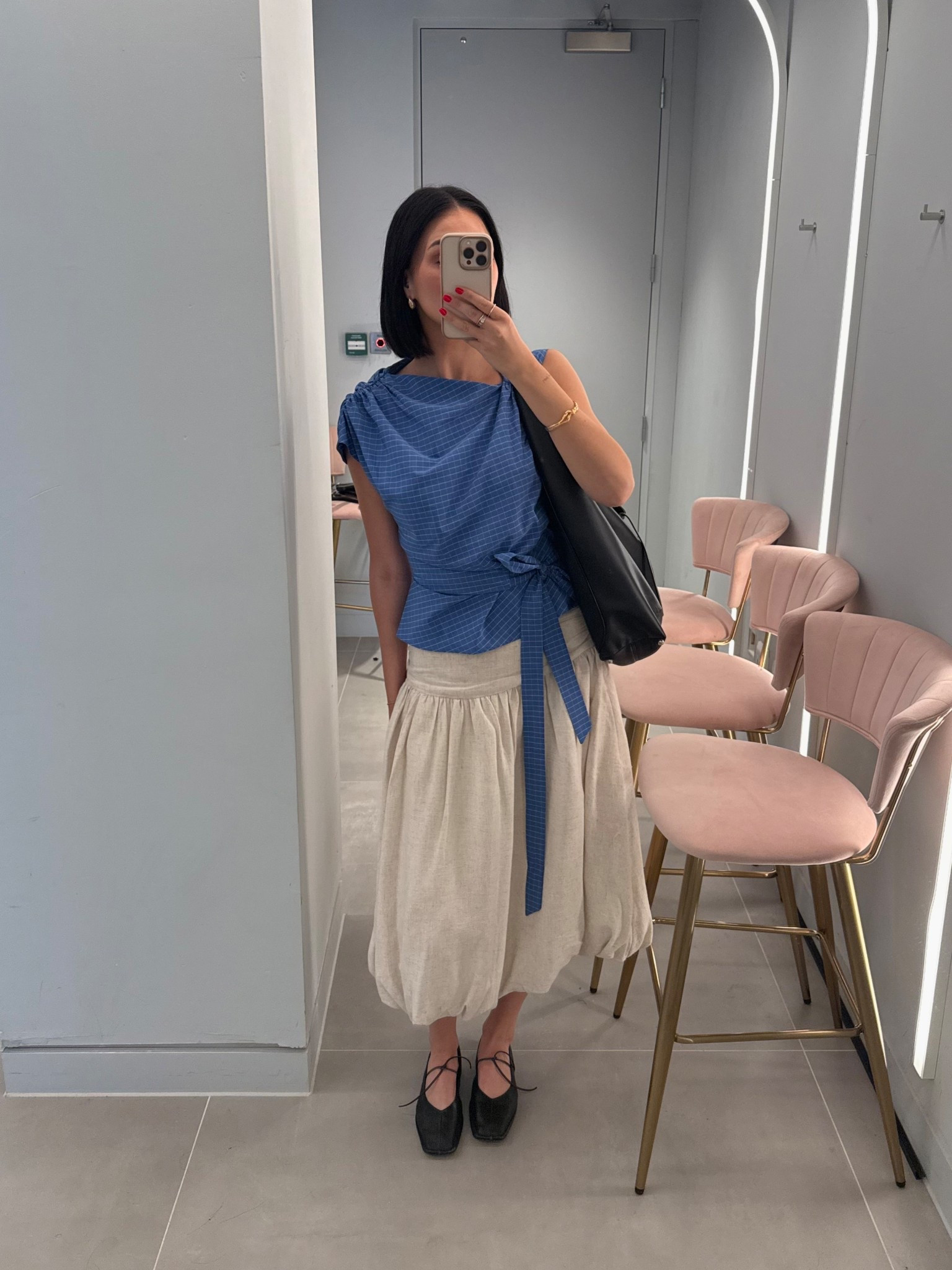 A caffeine fuelled Monday 💙🤍 

#LTKeurope #LTKworkwear #LTKsummer