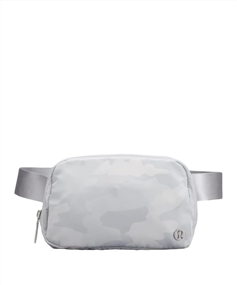 Amazon.com: Lululemon Everywhere Belt Bag, 1L (Fragment Camo Jacquard Black Deep Coal) : Clothing... | Amazon (US)