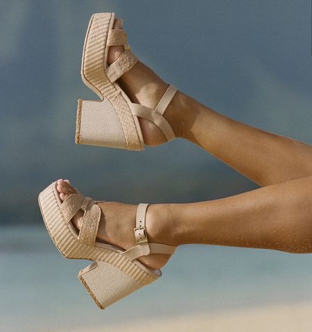 Dolce Vita Sandals

#LTKover40 #LTKstyletip #LTKshoecrush