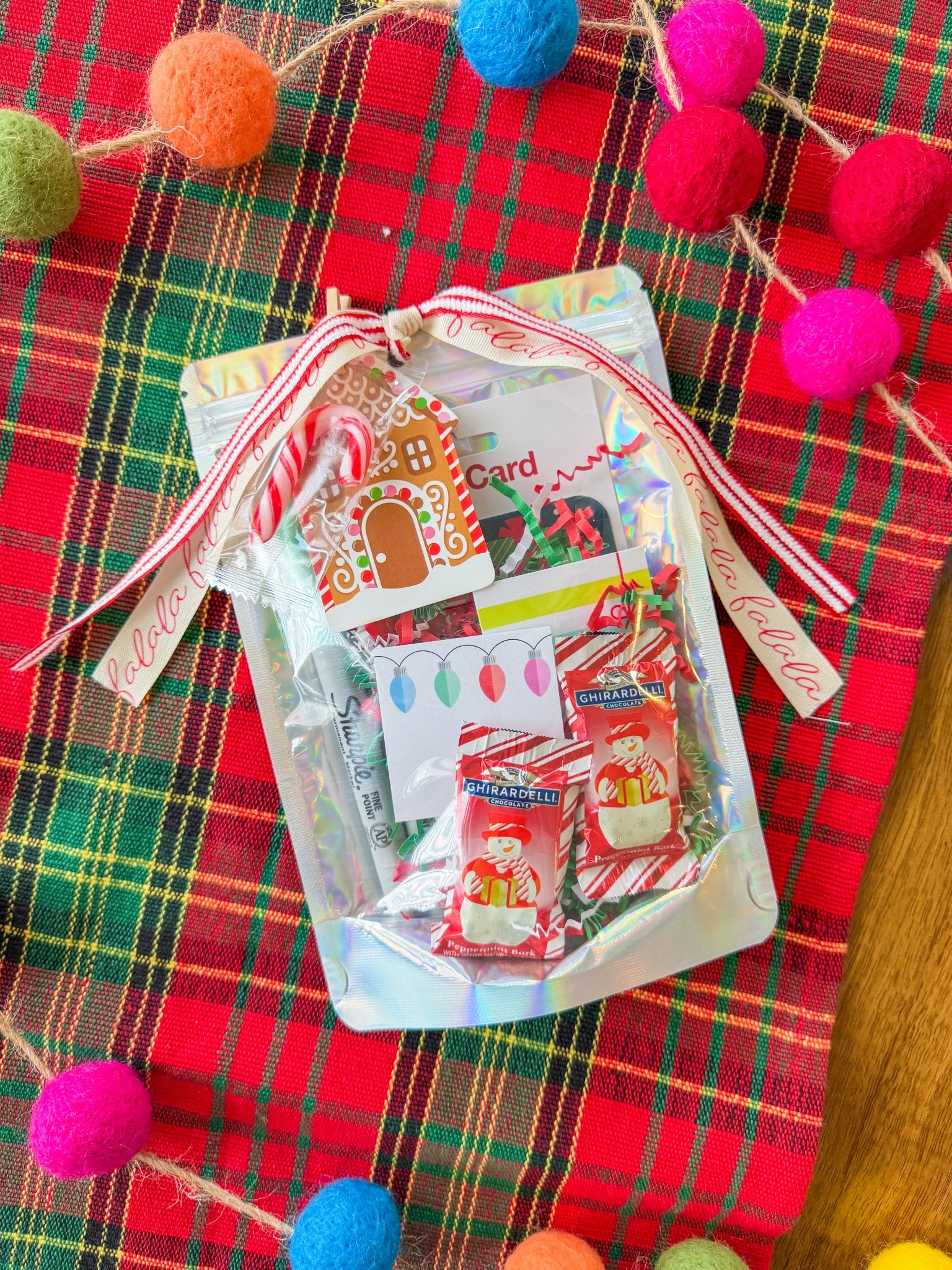A teacher gift idea that turns an ordinary gift card into something special! 🎁✨

#LTKmomlife #LTKHoliday #LTKKids