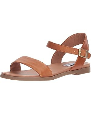 Steve Madden Women's Dina Flat Sandal | Amazon (US)