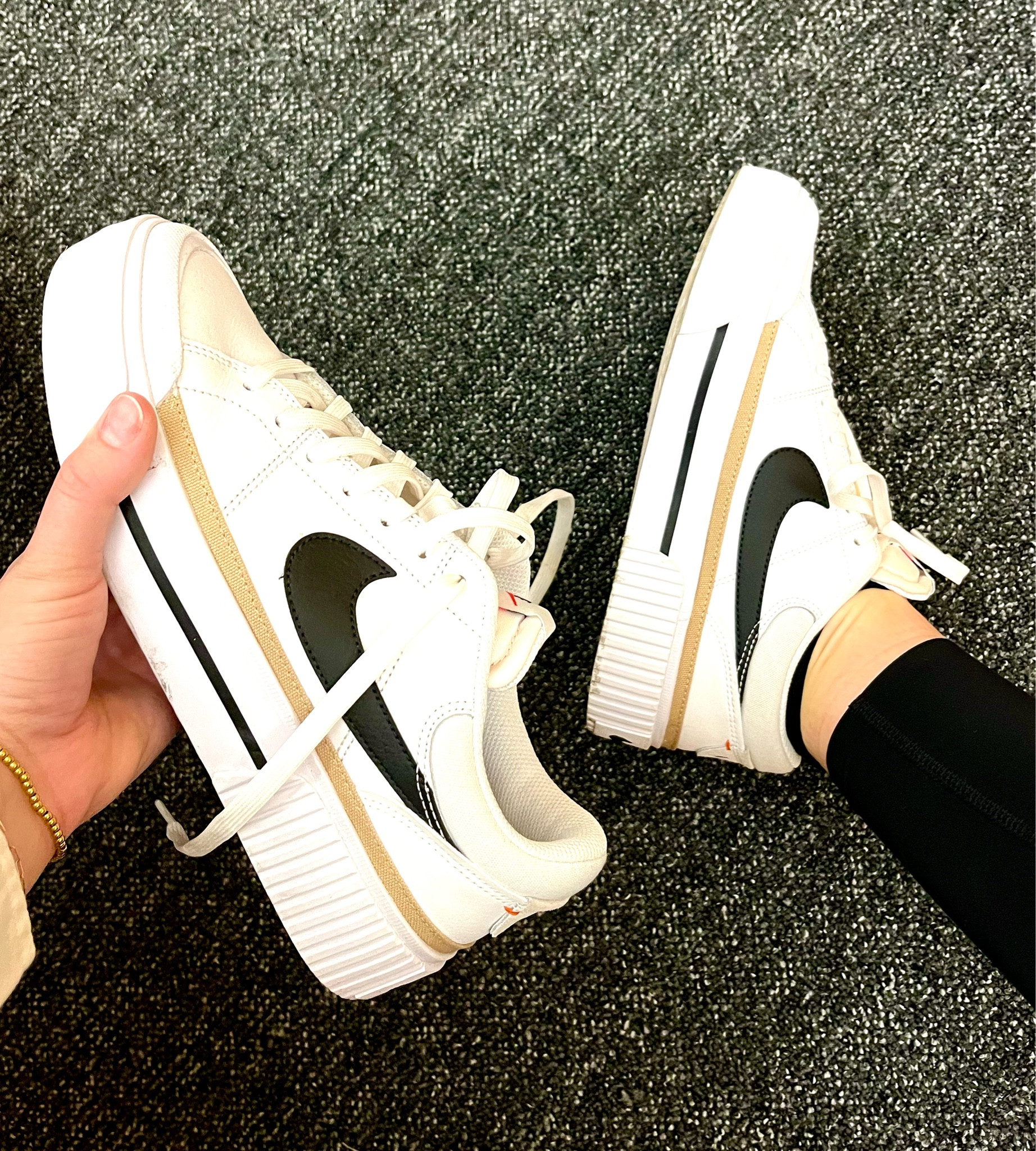 RESTOCKED!!!! They wont last long. The perfect fall shoe 😍
For me they run a little big/long. I’m a 8 or 8.5 and I needed an 8 in these! Check the stockX link below if your size is sold out on the other sites. 

#LTKshoecrush #LTKunder100 #LTKSeasonal