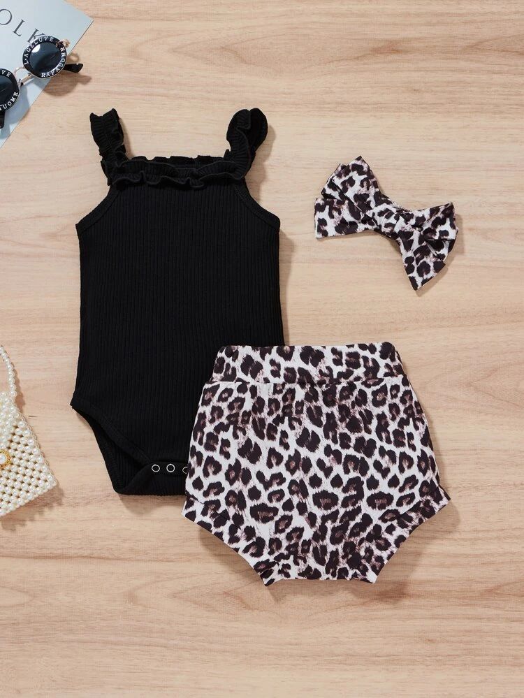 Baby Girl Frill Trim Bodysuit & Leopard Shorts & Headband | SHEIN
