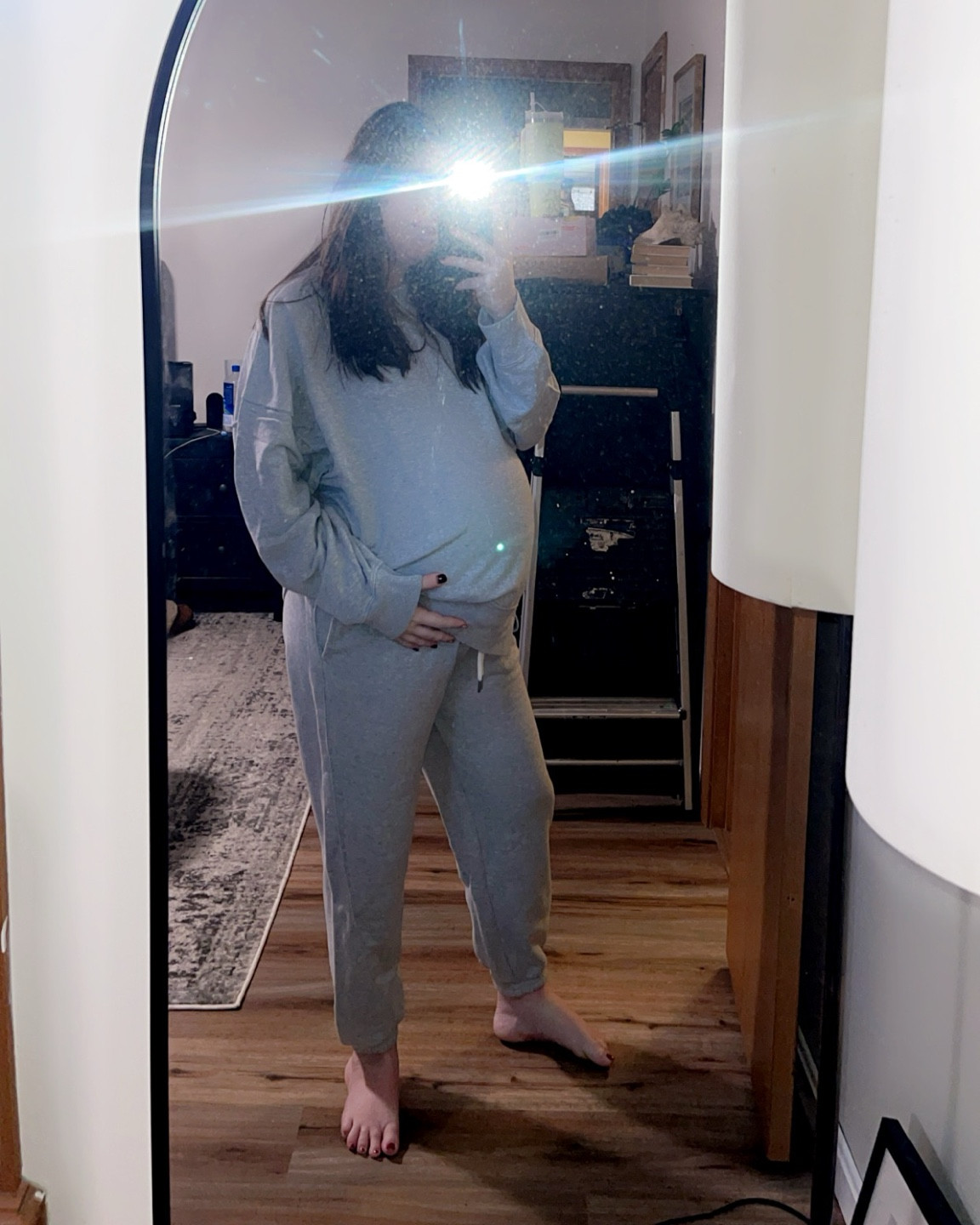 these cozy outfits have been getting me through the 3rd trimester! this aerie chill set, is an all time favorite now. i have the heather grey! 

#LTKbump #LTKSeasonal #LTKGiftGuide