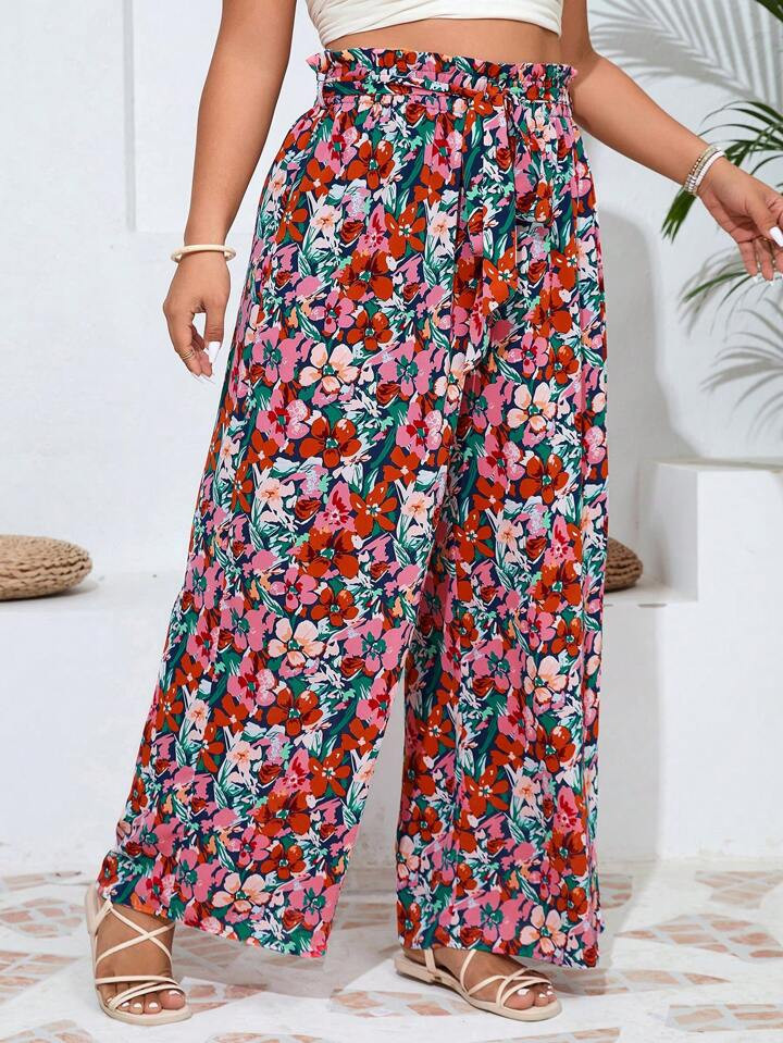 SHEIN Frenchy Plus Size Boho Paper Bag Waist Trousers With Tropical Plant And Floral Print For Summer Beach Pants | SHEIN
