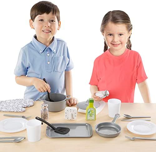 Melissa & Doug 22-Piece Play Kitchen Accessories Set - Utensils, Pot, Pans, and More | Amazon (US)