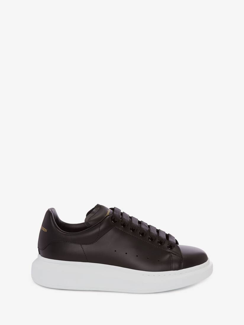Men's Oversized Sneaker in Black | Alexander McQueen