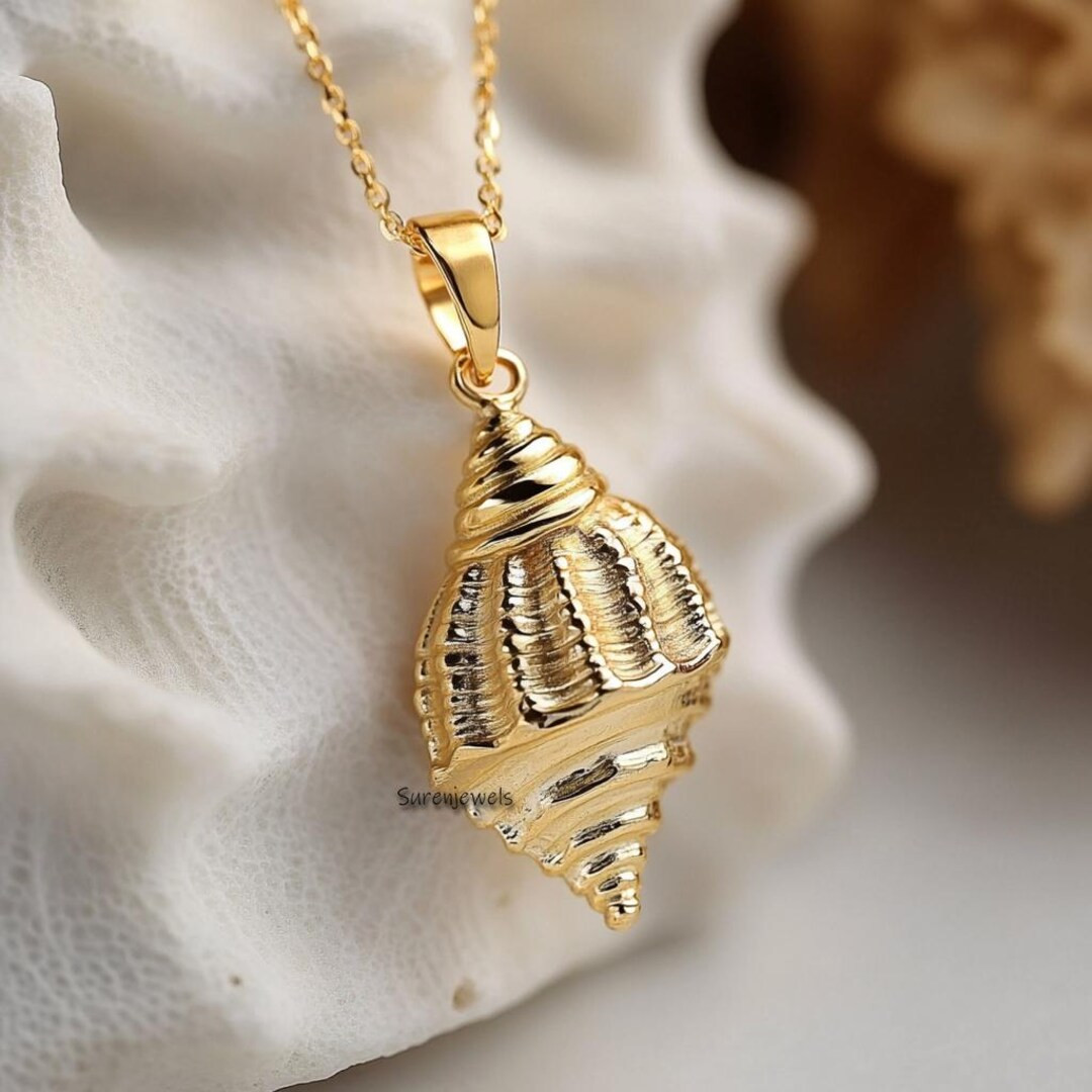14k Gold Conch Shell Pendant: Spiral Tulip Design - Etsy UK | Etsy (US)