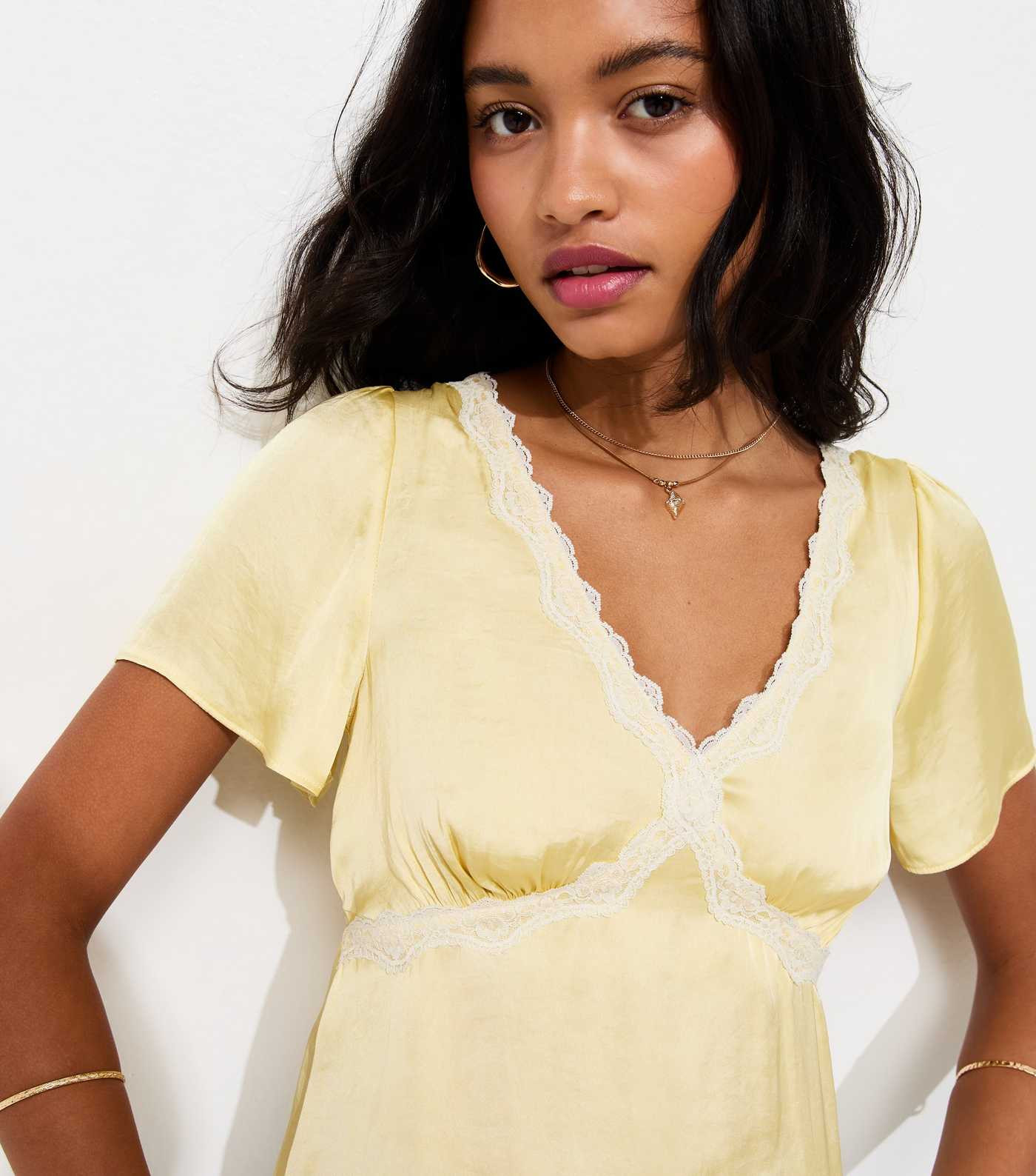 Light Yellow Lace Trim Flutter Sleeve Satin Tea Top | New Look | New Look (UK)