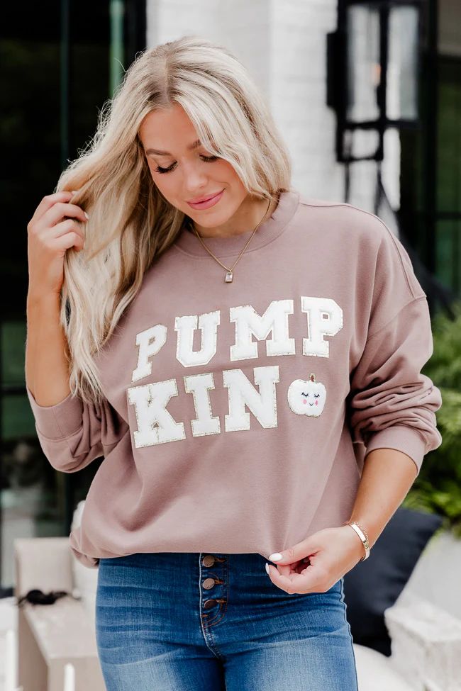 Pumpkin Chenille Patch Mocha Oversized Graphic Sweatshirt | Pink Lily