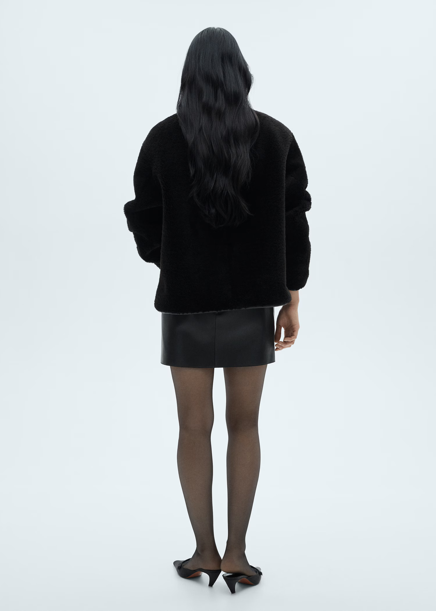 Short fur effect coat - Women | MANGO Canada | Mango Canada