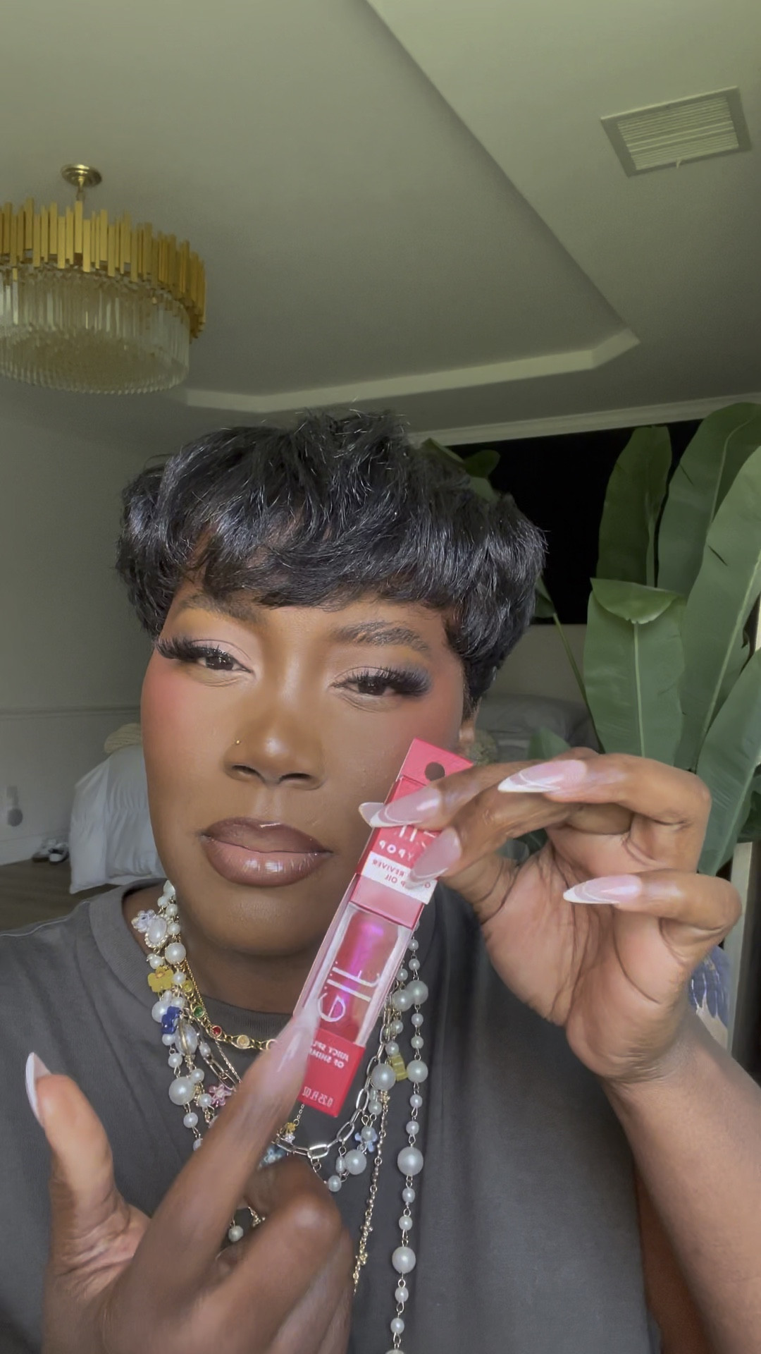 Yes you need this lip oil 💋

#LTKVideo #LTKxelfCosmetics #LTKStyleTip