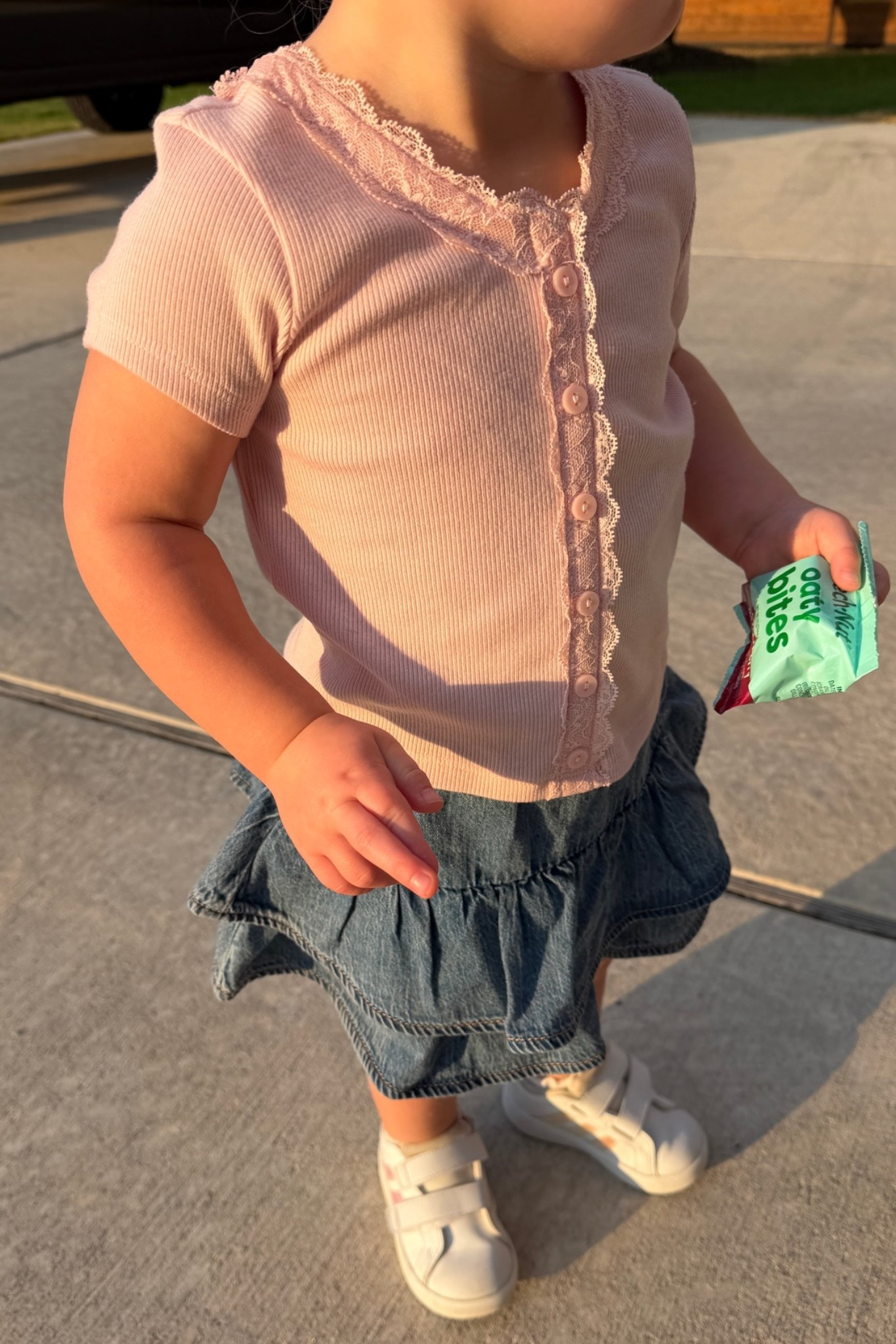 lucy’s outfit 🫶🏼🎀  perfect denim skort for fall!