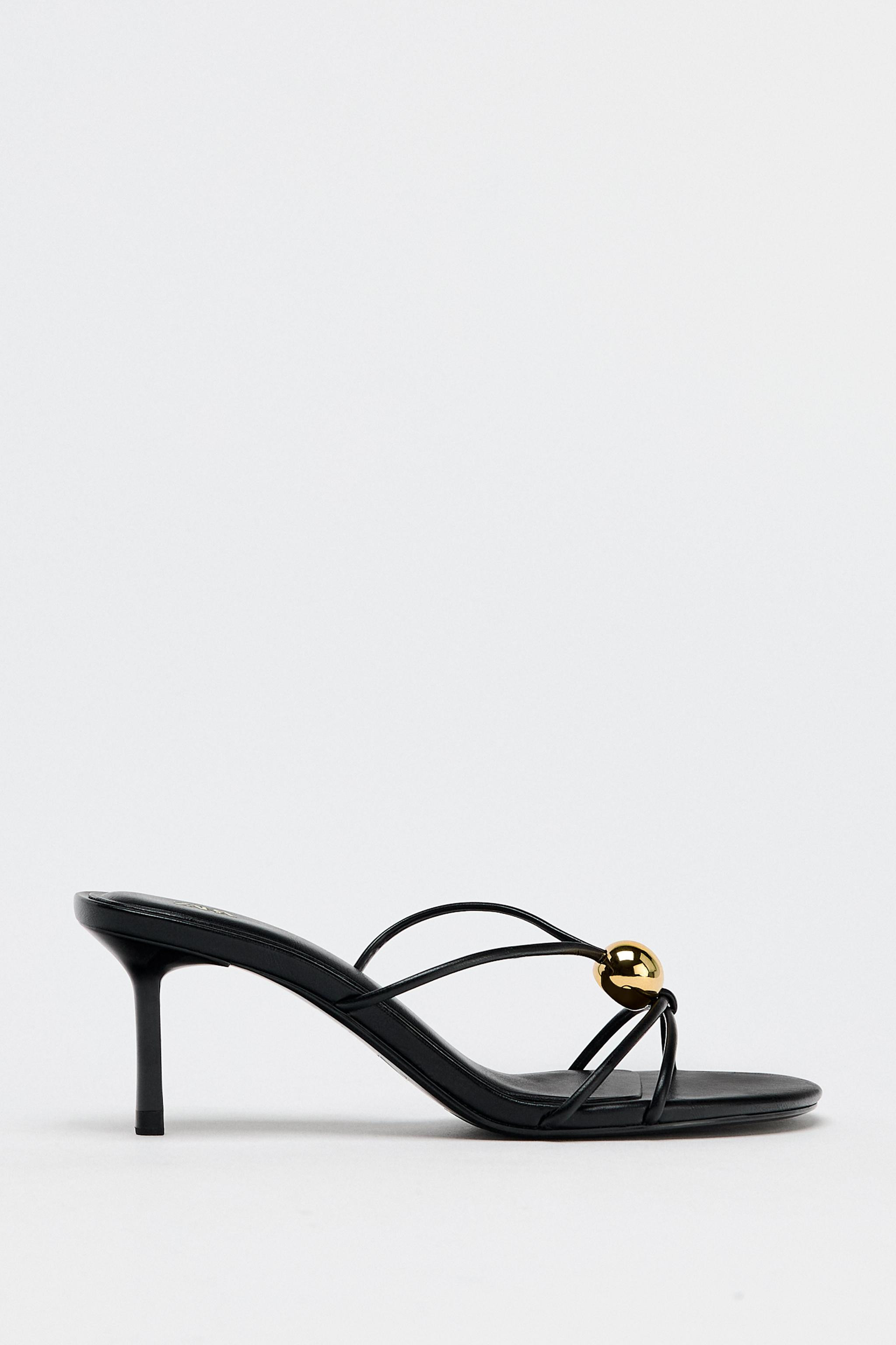 SANDALS WITH METALLIC DETAIL | Zara US