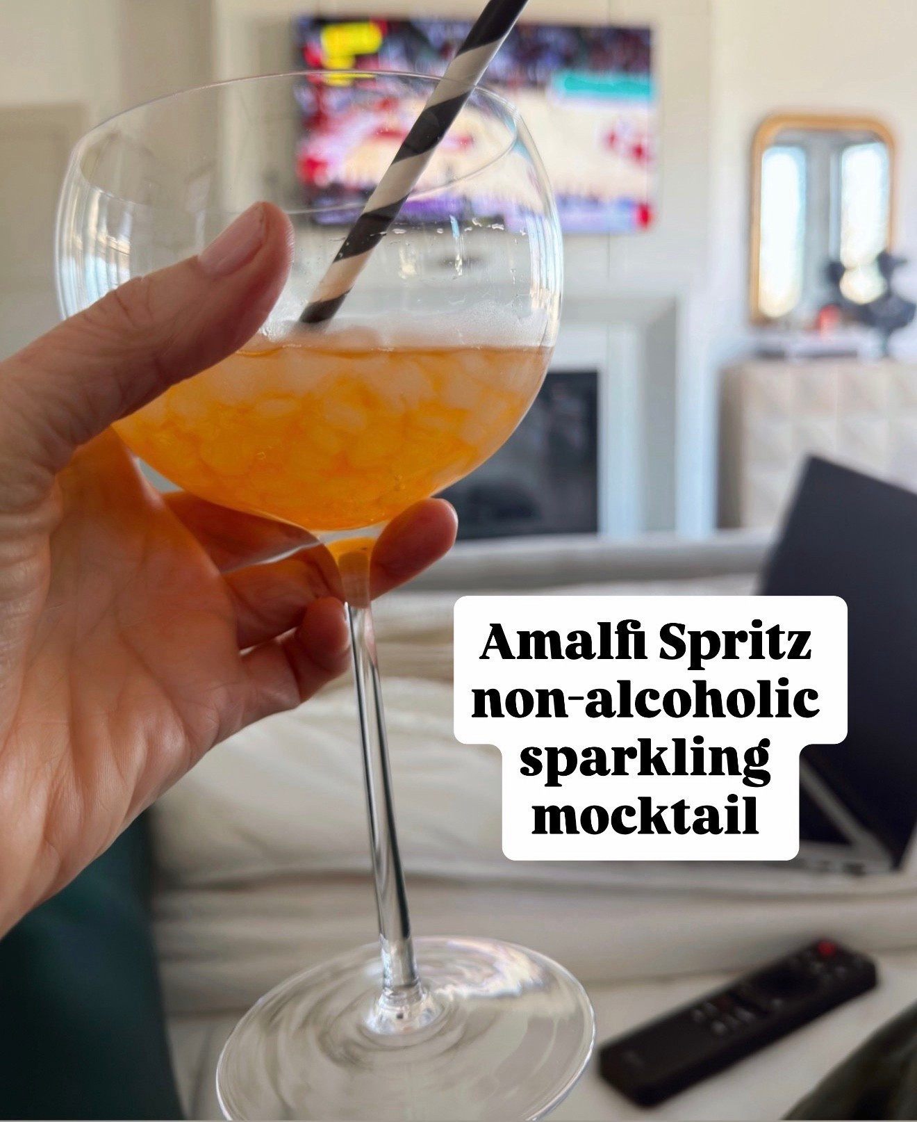 When it’s cold outside, this drink will transport you to the Amalfi coast 
#mocktaol