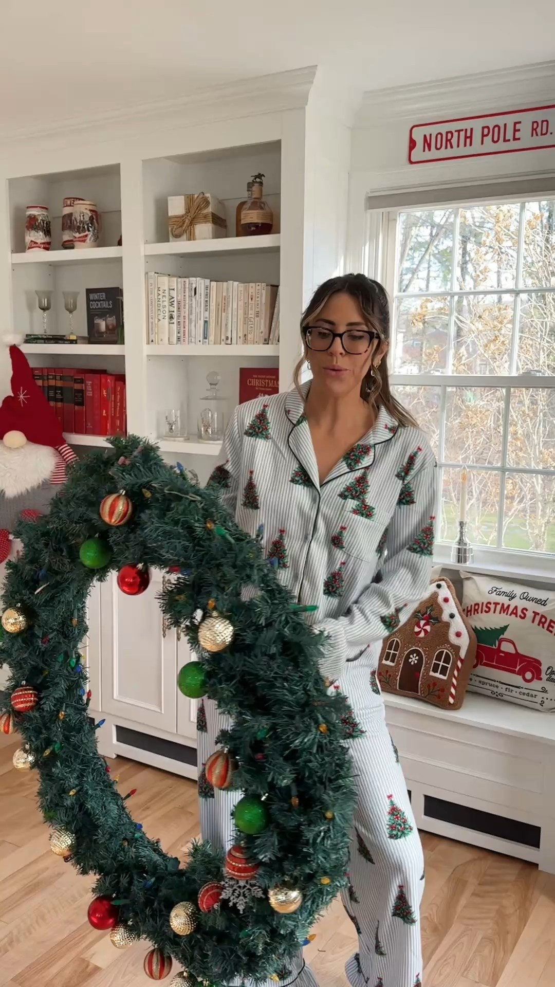 redecorating our Christmas wreath 🎄🎀

Outdoor Christmas decorations | diy decorations 

#LTKSeasonal #LTKHoliday #LTKHome