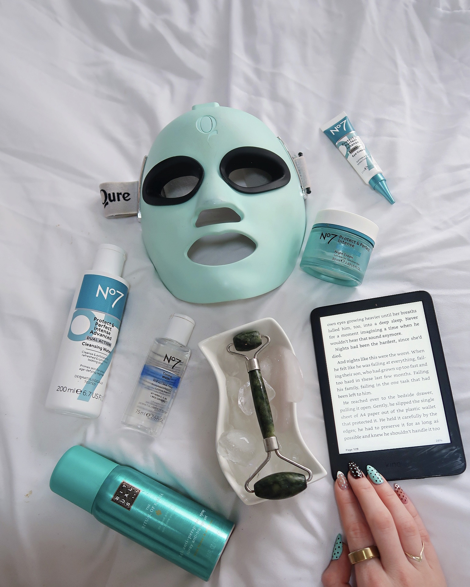 Qure red light mask, No7 Protect & Perfect, Rituals deodorant, jade roller, rose quartz gua sha, self care evening routine, flat lay skincare, skincare tools, evening pamper essentials, self care flat lay 

#LTKuk #LTKsummer #LTKbeauty