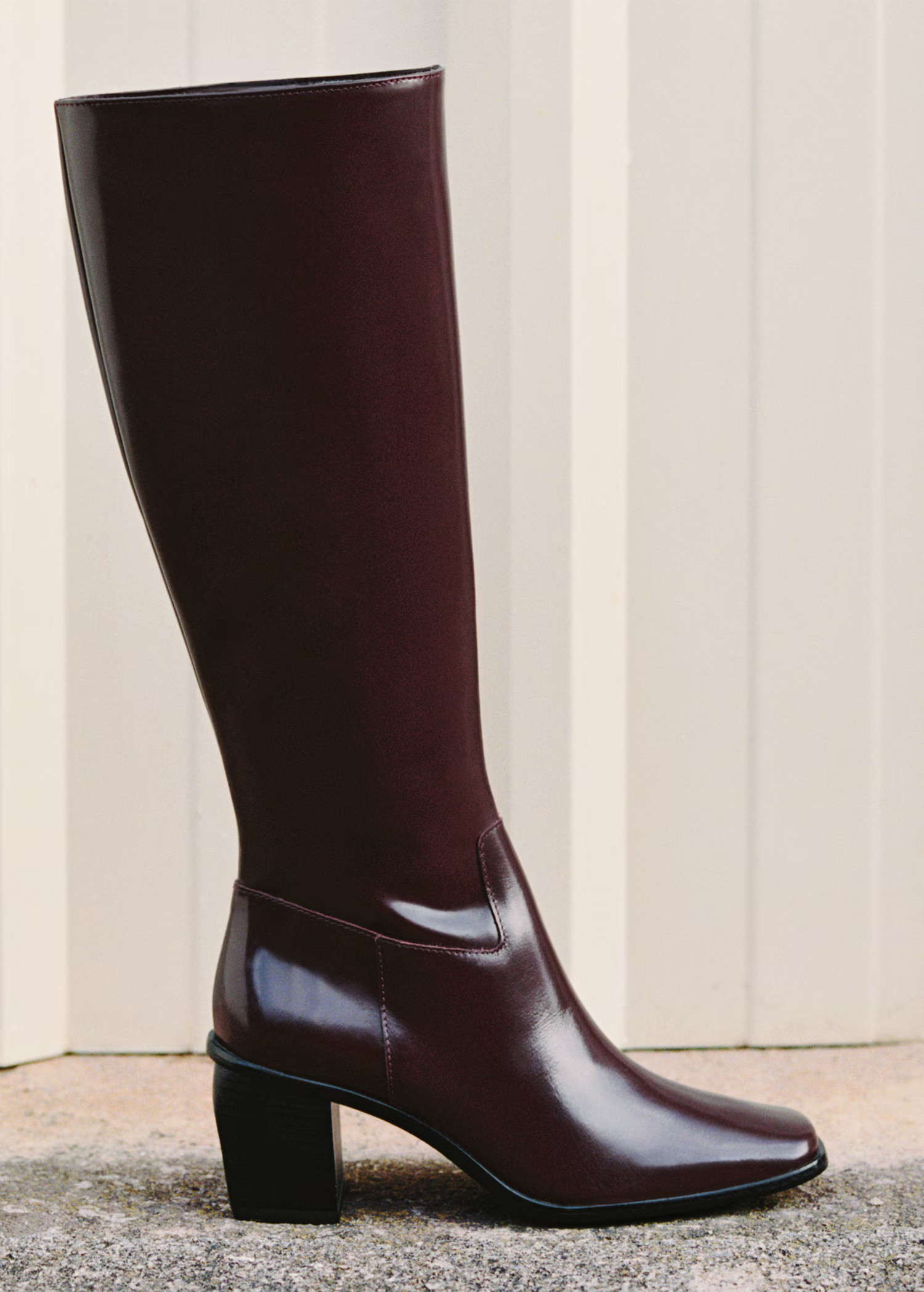 Leather boots with zip | MANGO (UK)