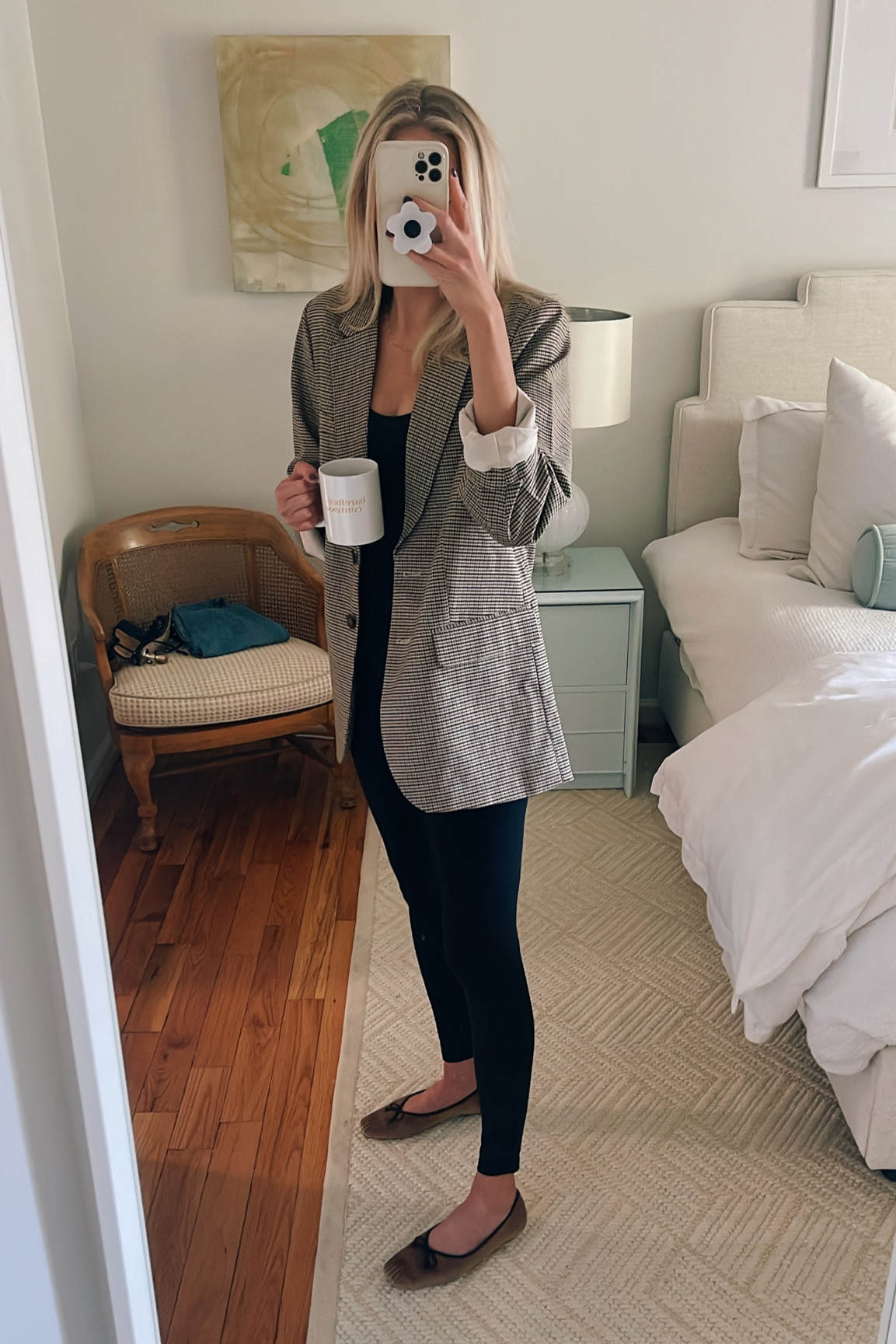 Same onesie different day.