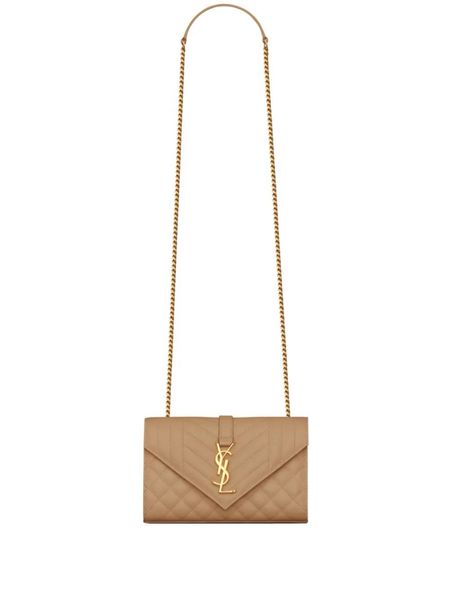 LTK envelope bag in camel colour with gold hardware  

#LTKstyletip #LTKsale #LTKbag