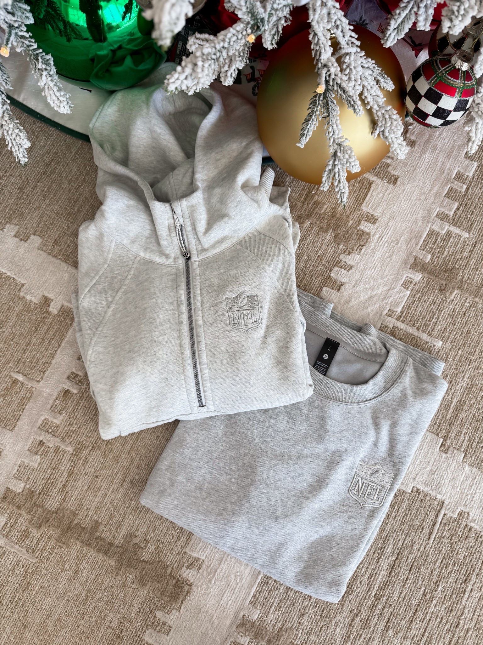 #ad Sunday plans: our favorite spot down by the beach, NFL games on, and the cutest new Lululemon NFL pullovers from @Fanatics.  It’s become our little Sunday tradition…we each pick our teams, order drinks, appetizers and snacks - and hope my team wins 😉 - usually I go for the team whose wife I follow on IG, hehe!  
If you haven’t checked out the new Lululemon NFL collection - it’s so good. Every team, every color…Scubas, Define jackets, belt bags (perfect Christmas gift), men’s pullovers, hoodies… literally something for everyone. #FamClub
Okay tell me… who are you rooting for this Sunday?🎄🎁  #NFL

 #fanatics #lululemon

#LTKHoliday #LTKFamily #LTKGiftGuide