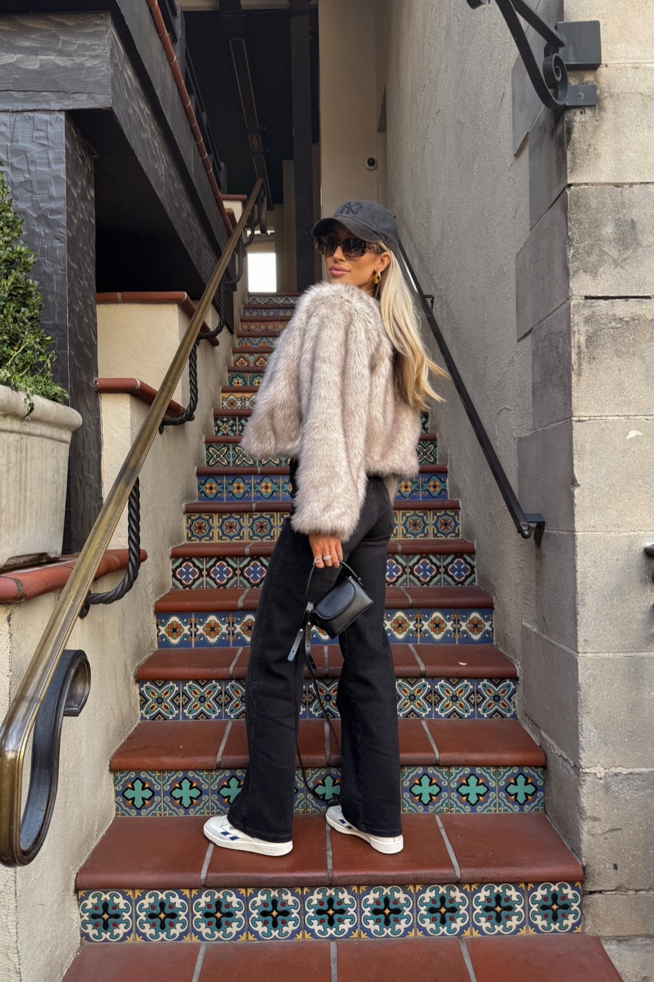 Wearing XS
Use code “HEYPRETTYBLOG” for 20% off your Vici order 

#LTKSeasonal #LTKMostLoved #LTKfindsunder100