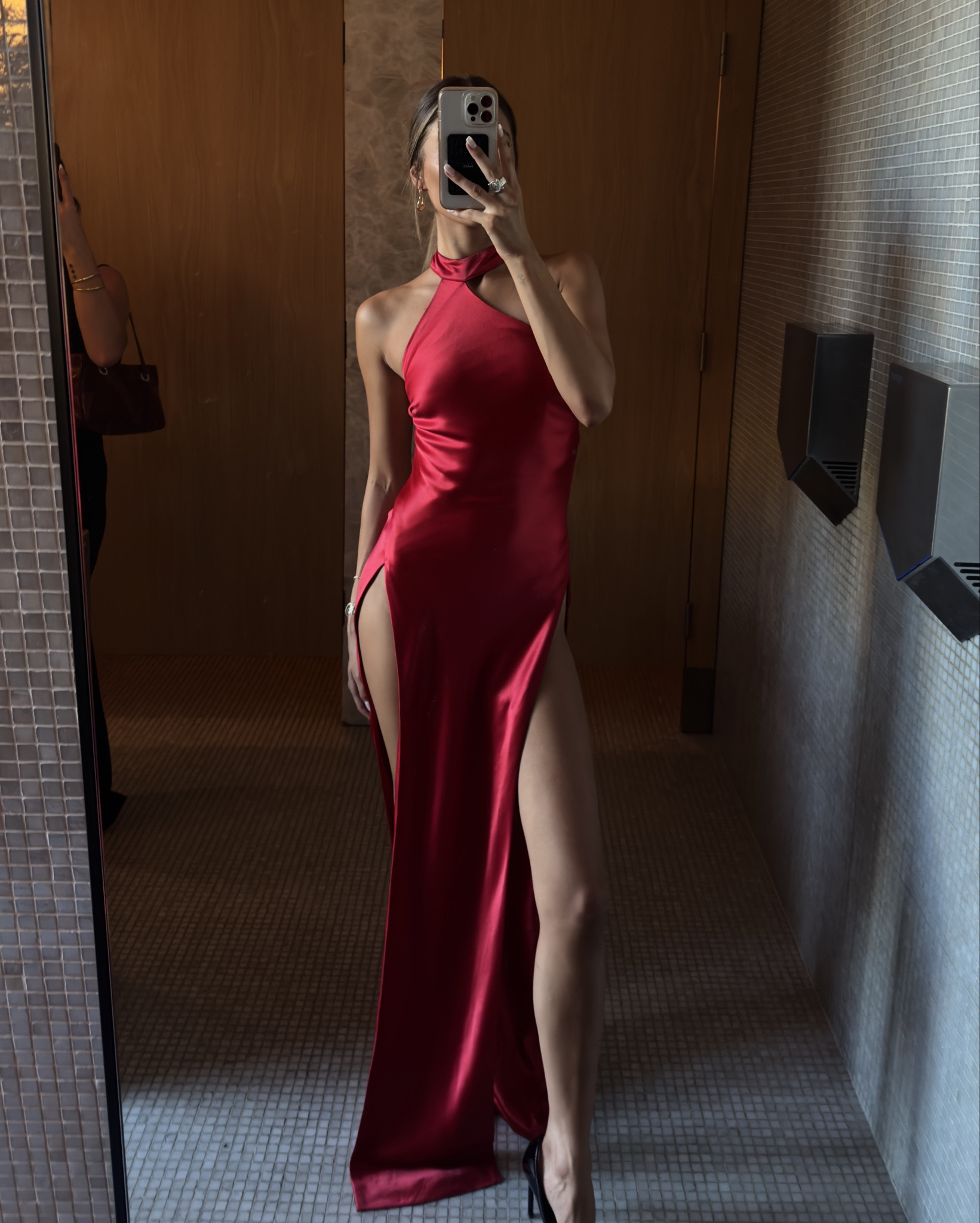 red dress never fails 🥀

#LTKaustralia #LTKstyletip #LTKdresses