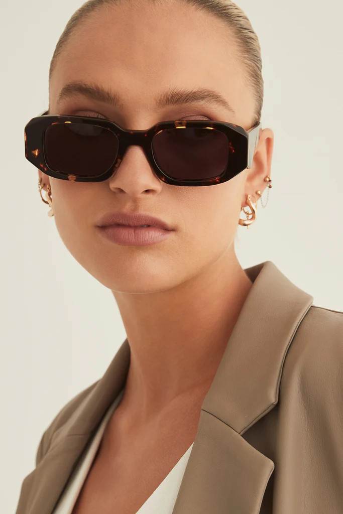 The Nina - Amber Tort | Petal & Pup (US)