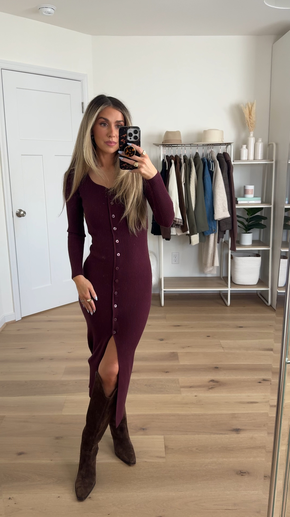 Such a gorgeous and comfortable sweater dress!!! They nailed the fit and material on this! Size xxs an I’m 5’2!

#LTKFindsUnder100 #LTKgrwm #LTKootd