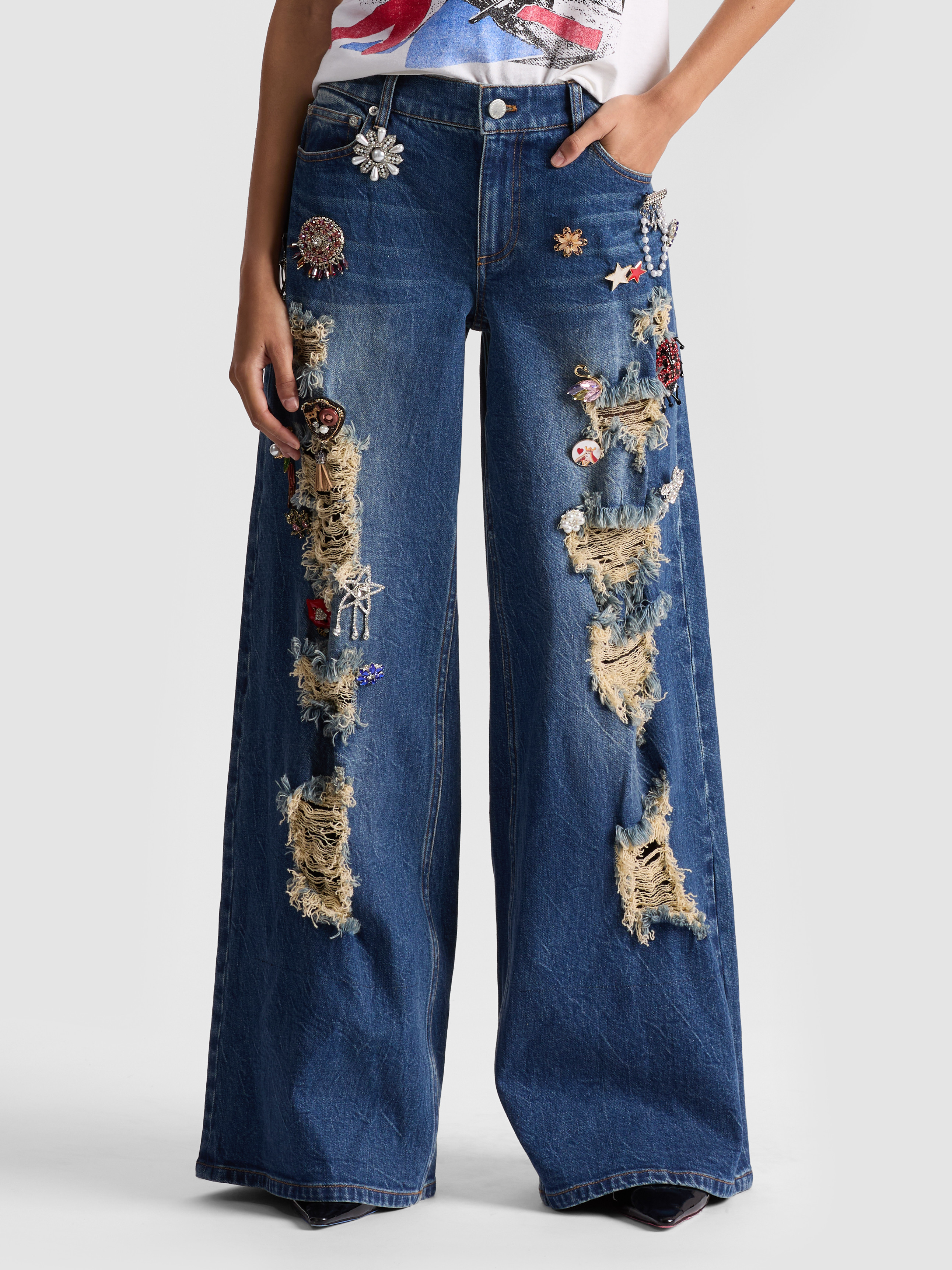 alice + olivia HARPER EMBELLISHED BAGGY JEAN | Alice + Olivia