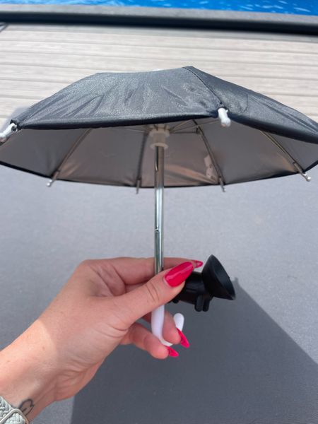 Phone umbrella 

#LTKStyleTip #LTKFindsUnder50 #LTKSeasonal