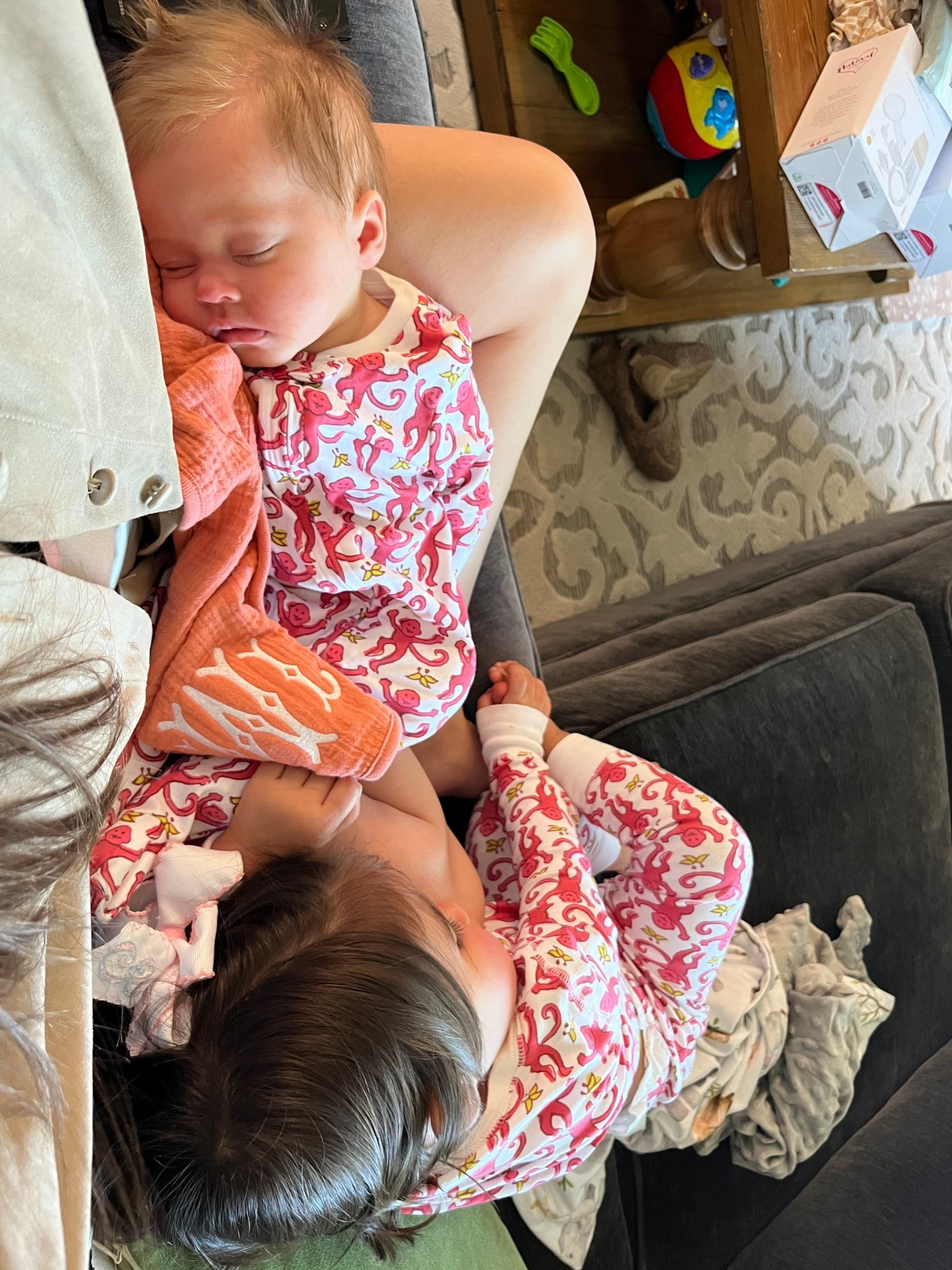 The most adorable pjs for the family! Spider monkey 🐒 these come in 5 colors!

Pajamas, Roller Rabbitt

#LTKFamily #LTKBaby #LTKKids