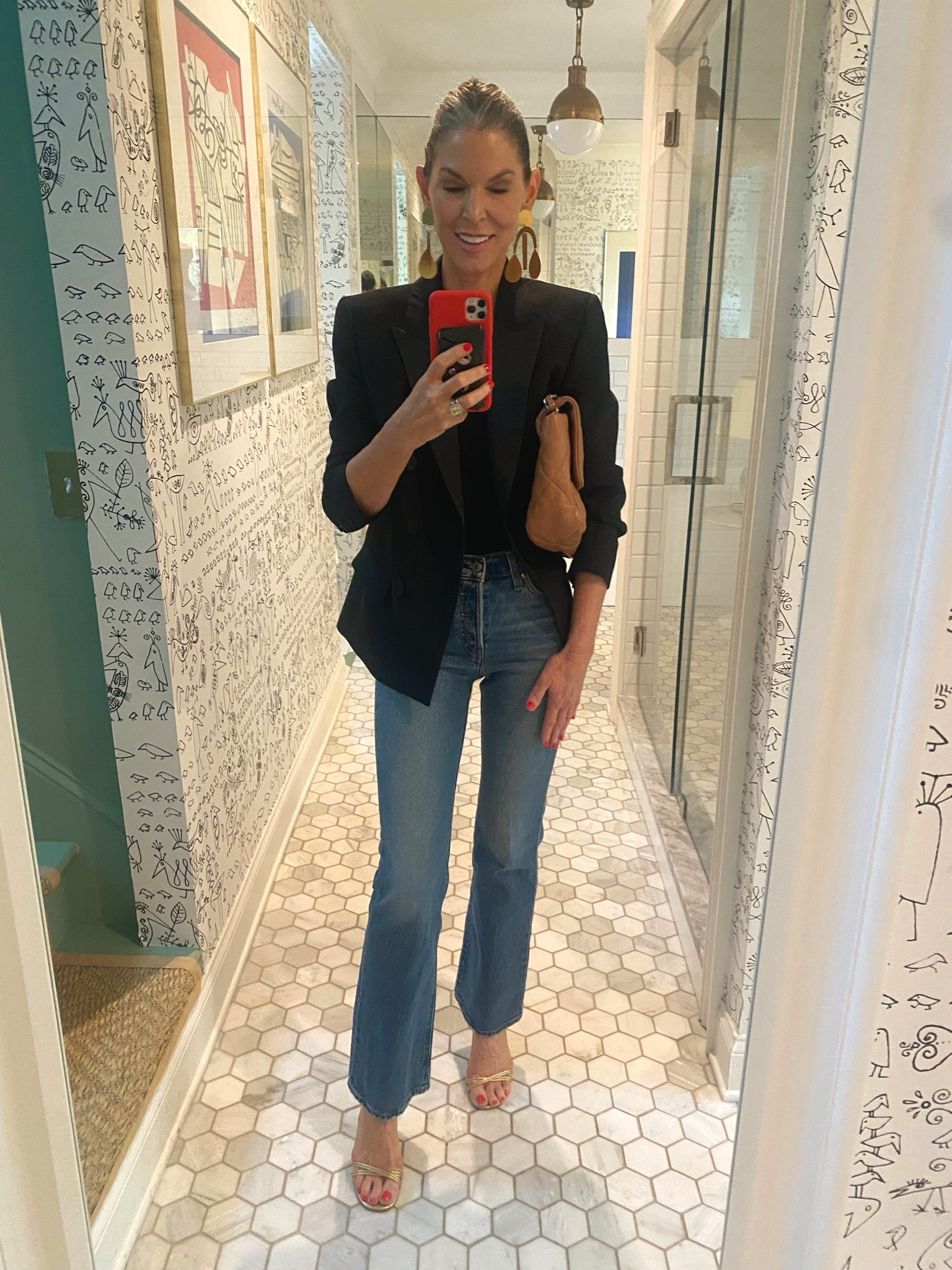 Favorite new Levi’s, but look and feel like the vintage style that y’all always ask about! I’m wearing the 25x32, these have a touch of stretch and run true to size. The wash is Fair Point, but also love the black.#LTKMothersDay

#LTKootd #LTKmomlife