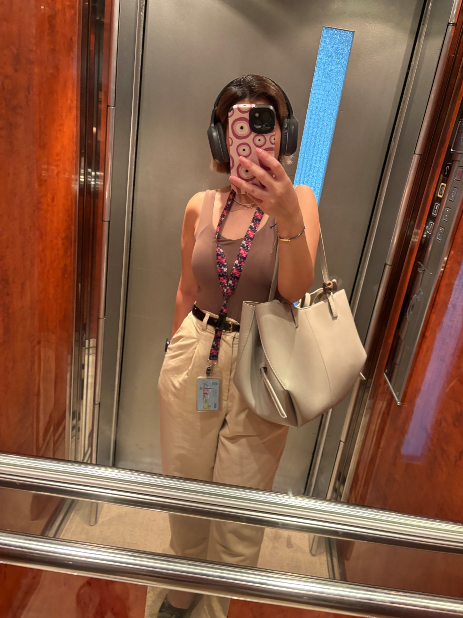 Getting hot in Greece so linen from Uniqlo is the best solution for my workwear 

#LTKMidsize #LTKWorkwear #LTKSummerEdit