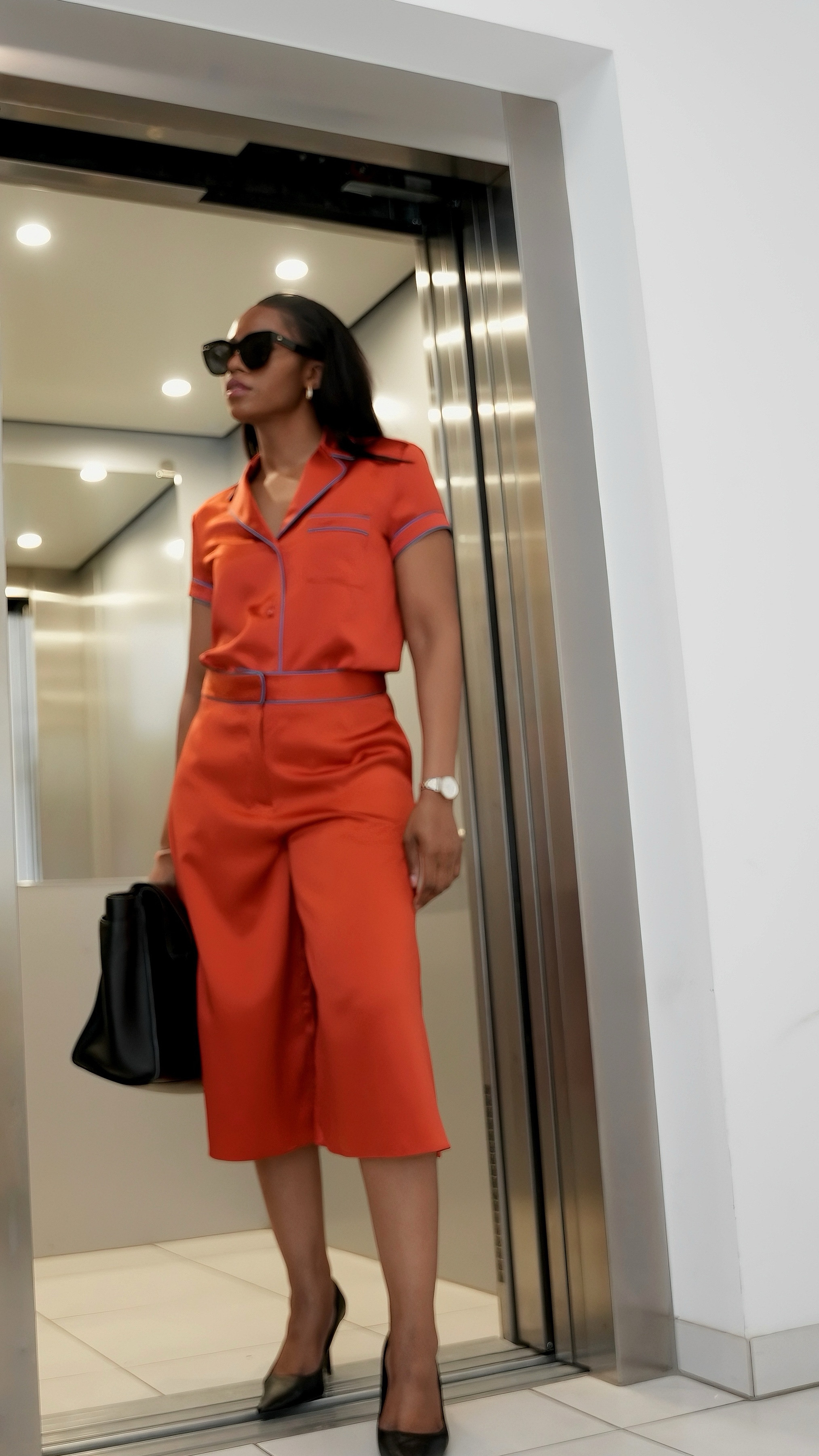 Spring looks in motion

Tops in (S) I would recommend to size up 
Bottoms in (6) keep in regular size or size up

#lilysilk #springsummer #springoutfits

#LTKWorkwear #LTKStyleTip #LTKWatchNow