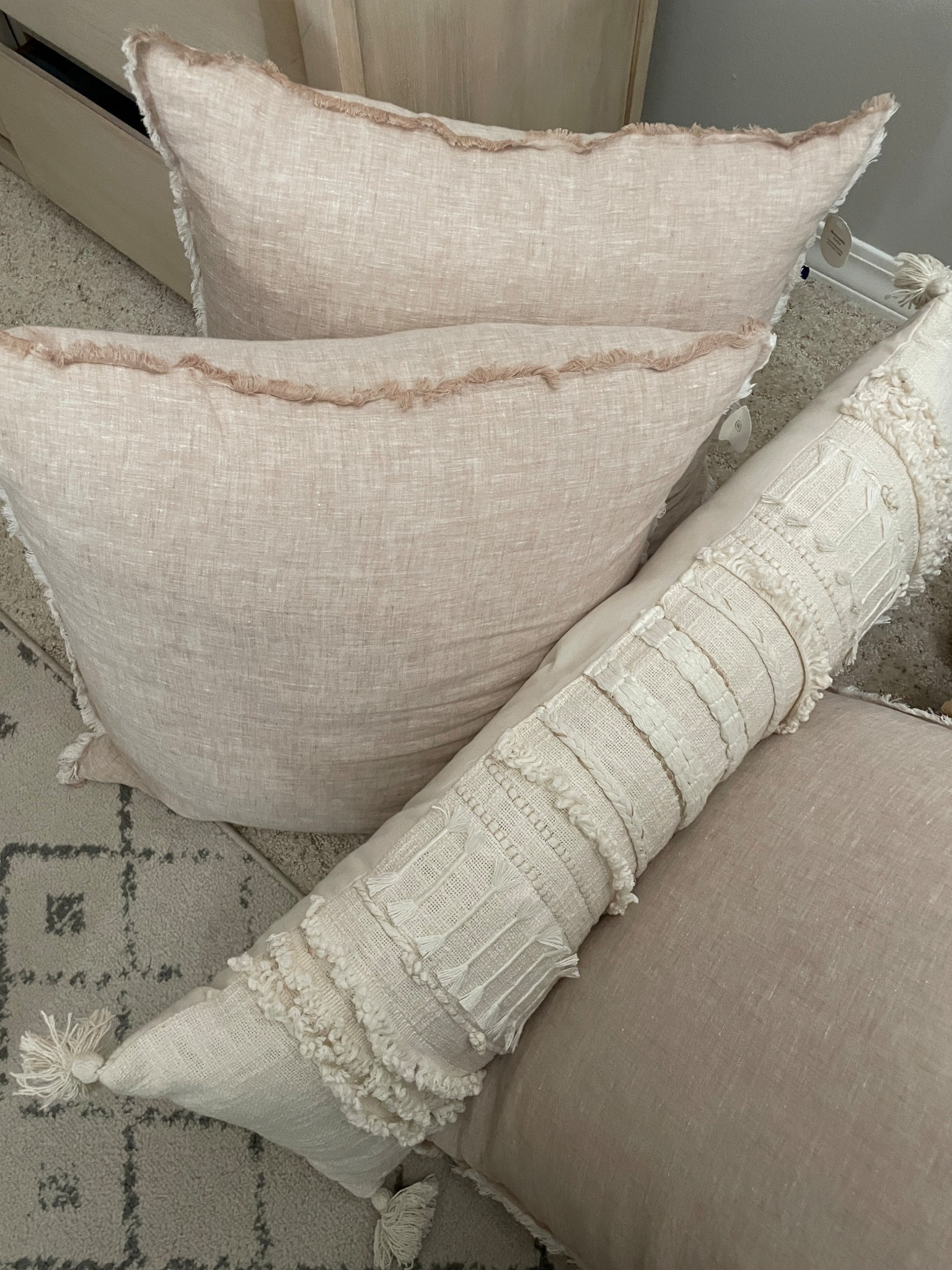 New primary bedroom throw pillows
Oversized throw pillows 


#LTKHome